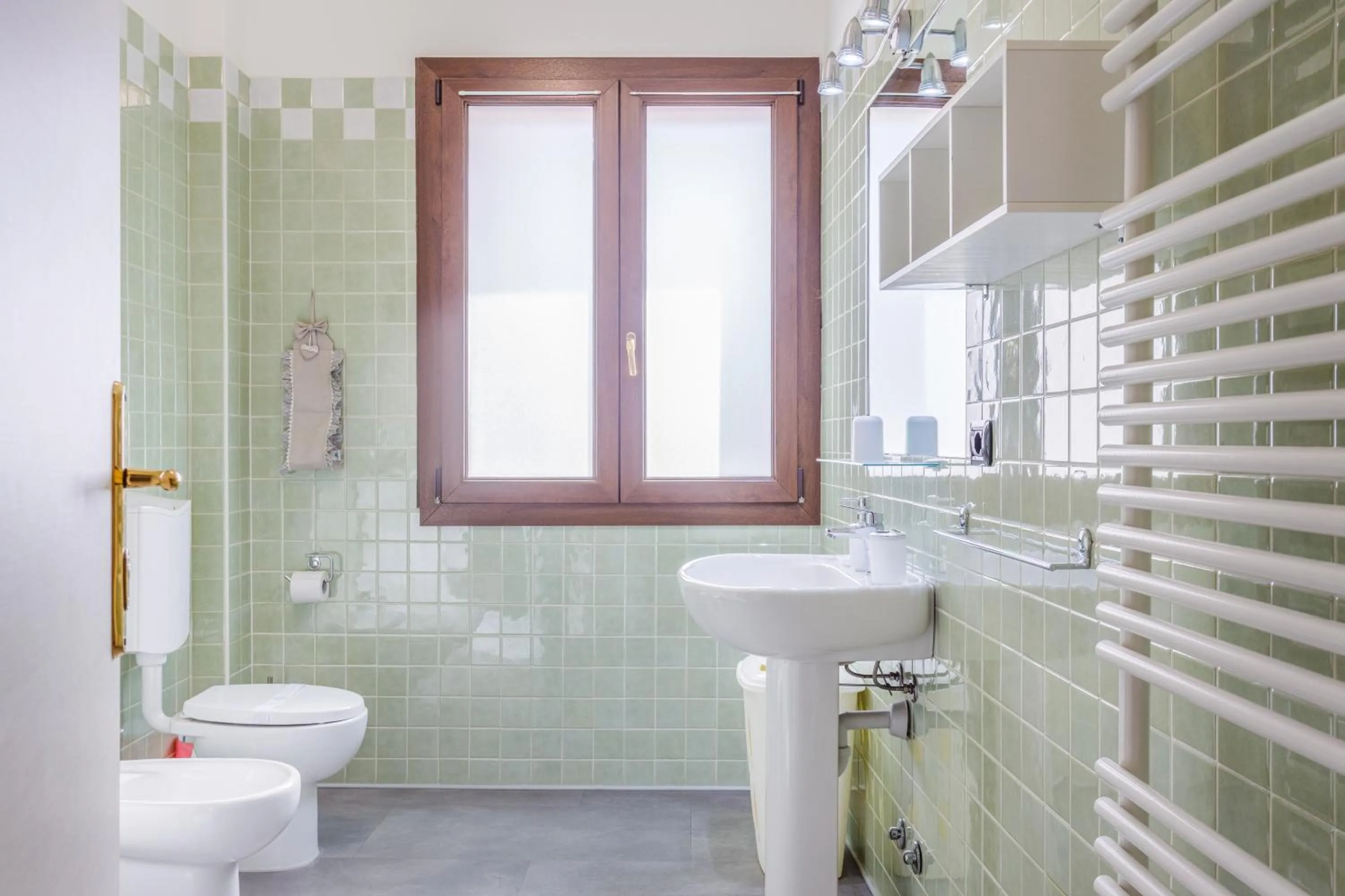 OPERA et LOVE - 200m dall'Arena con convenzione per Parcheggio e Colazione in pasticceria adiacente