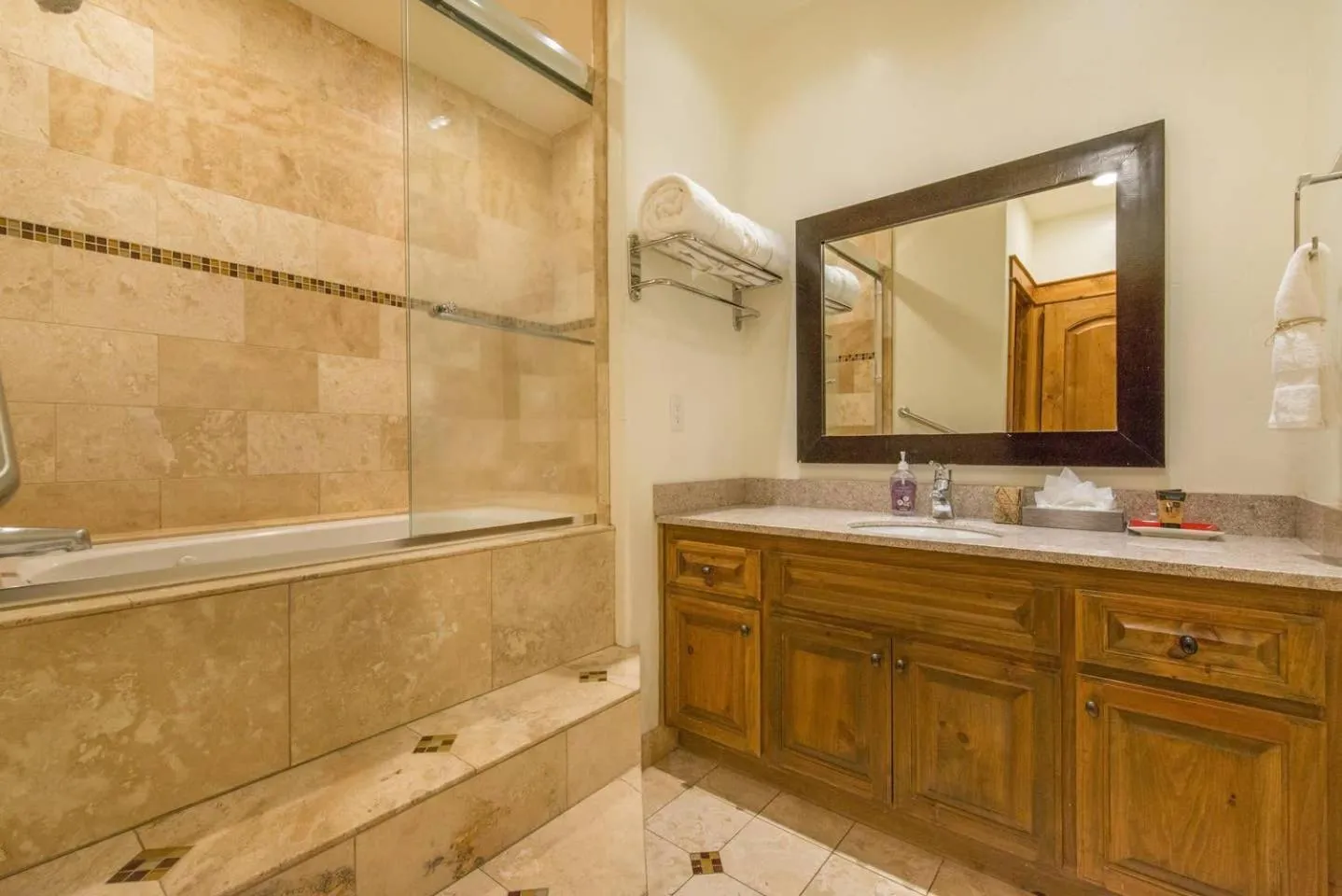 Skislope-Tahoe Villa