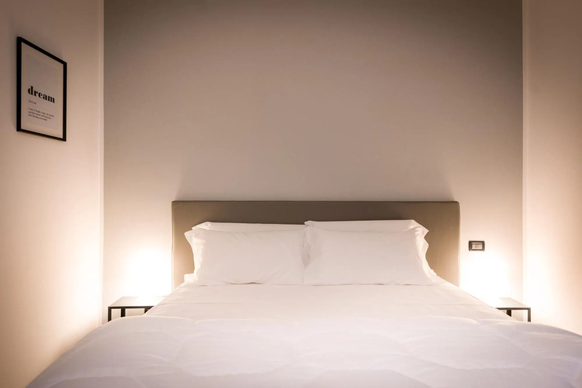 Bed in TURINHOMETOWN Residence Apartments