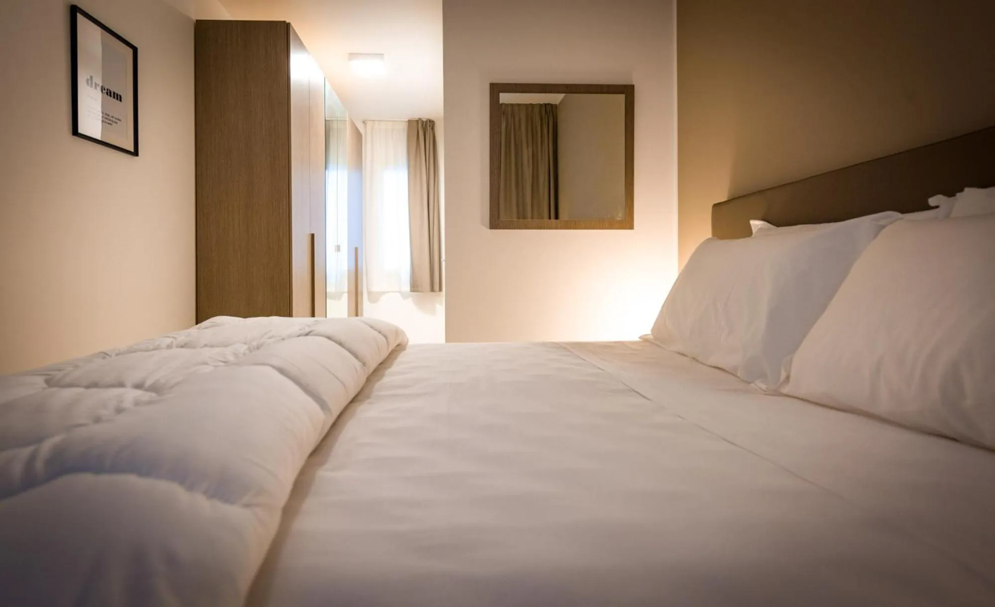 Bed in TURINHOMETOWN Residence Apartments