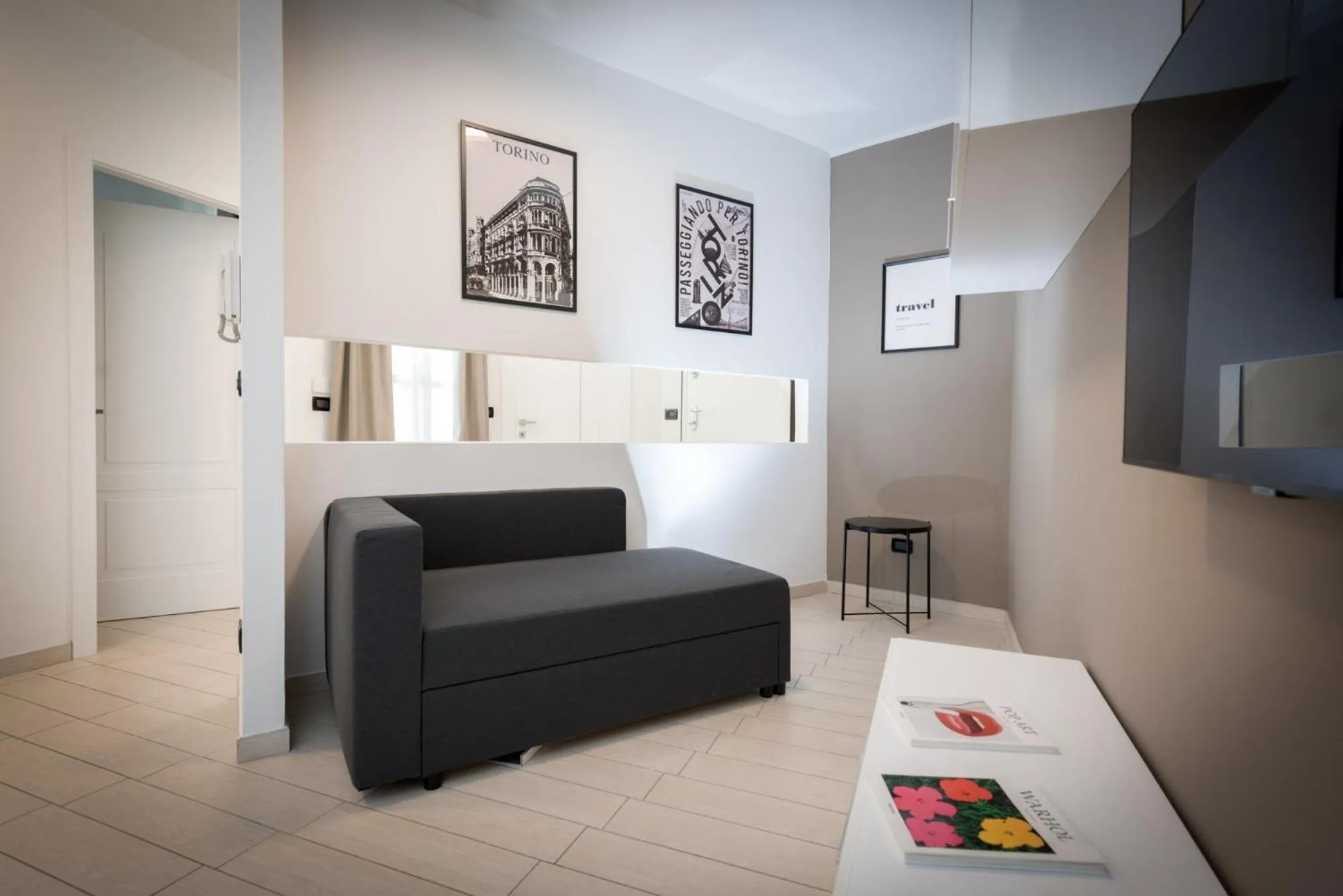 TV and multimedia, Bed in TURINHOMETOWN Residence Apartments