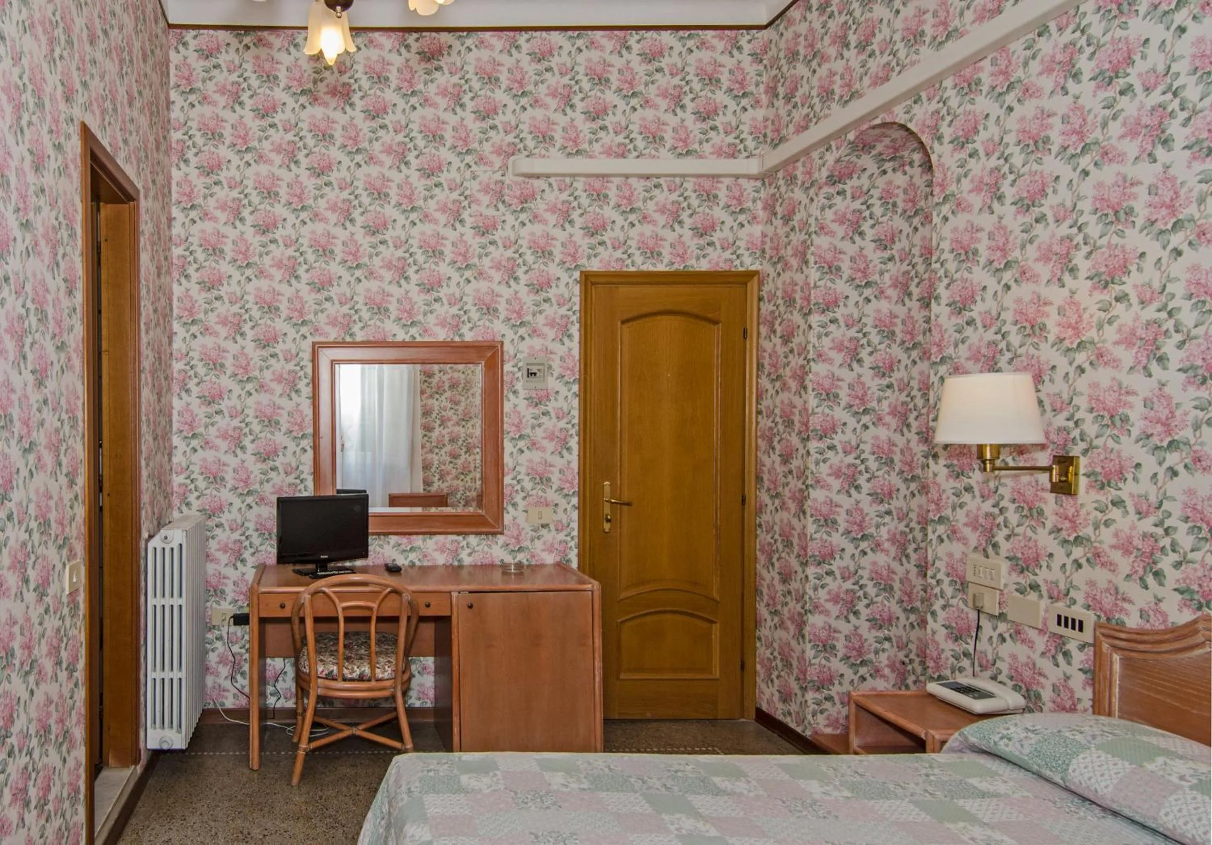 Hotel Villa Flores