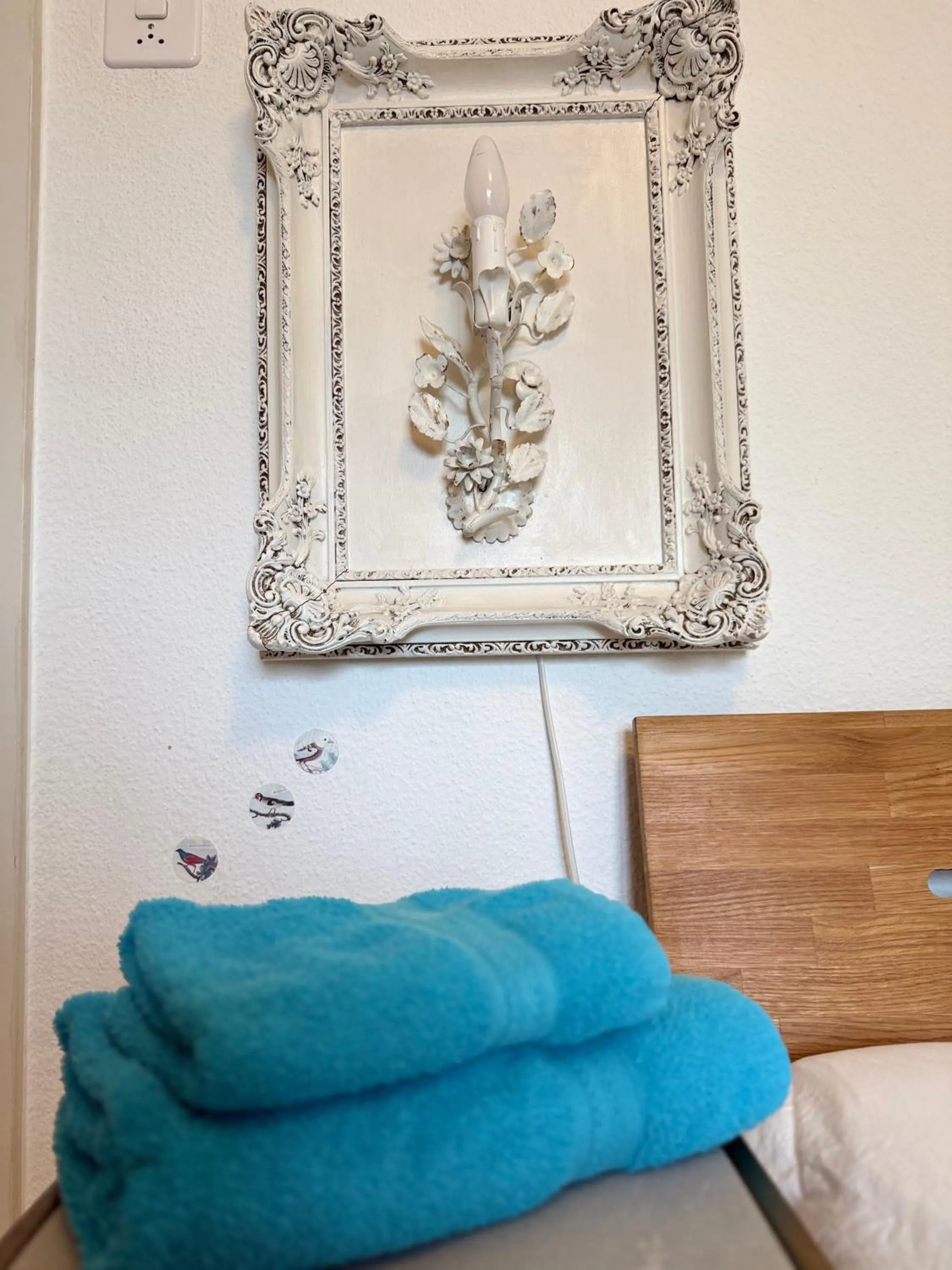 Decorative detail, Bed in Gästehaus Sonne