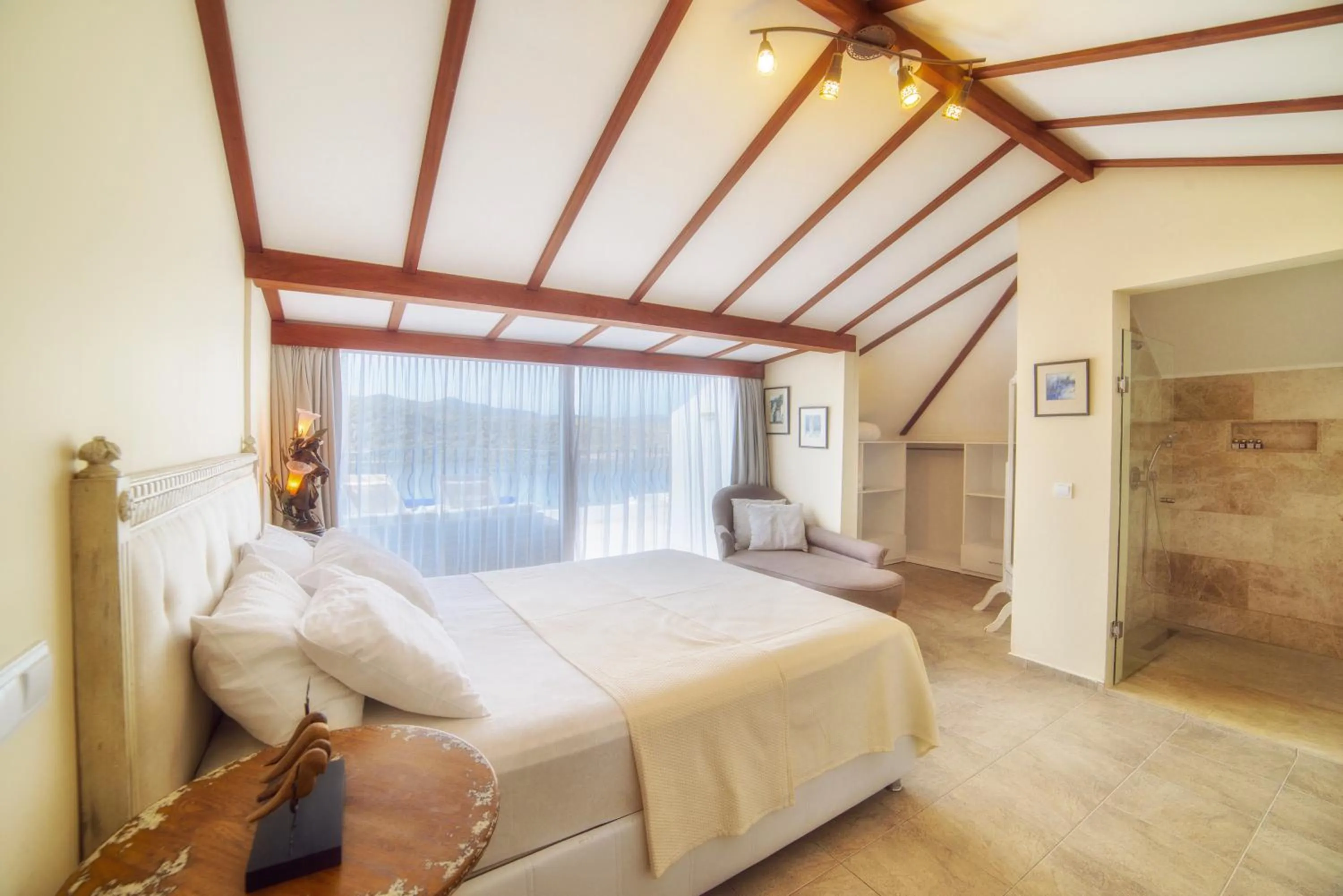 Photo of the whole room in Yalicapkini Boutique Hotel