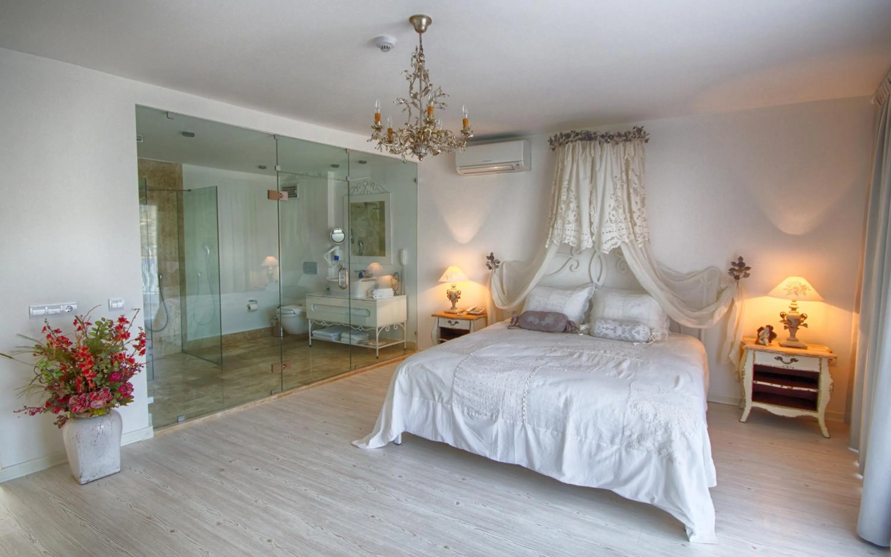 Bathroom in Yalicapkini Boutique Hotel