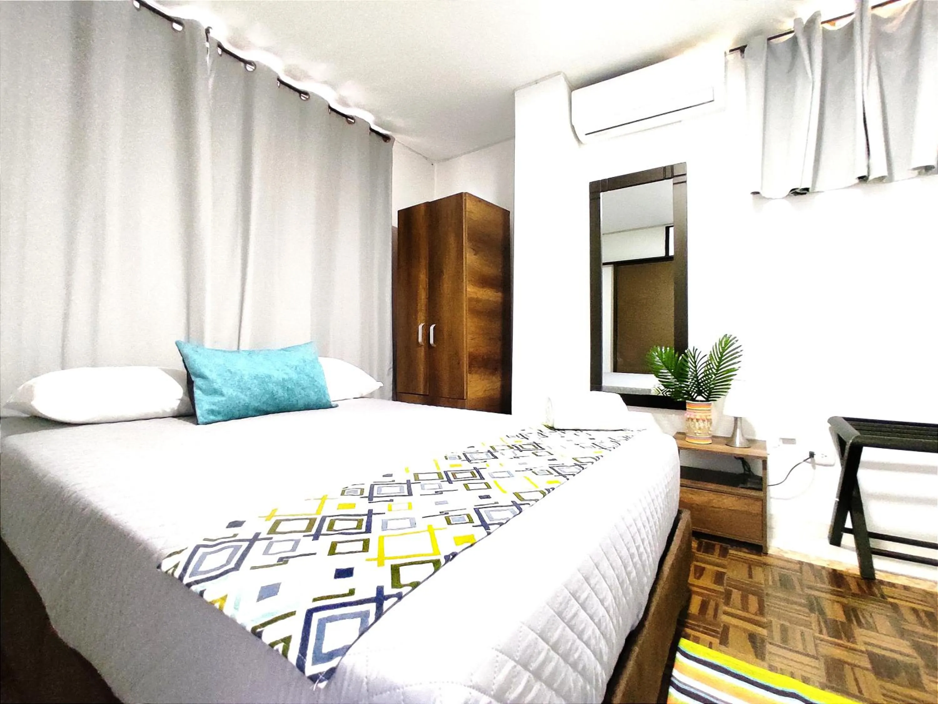 Photo of the whole room, Bed in Walena Hotel