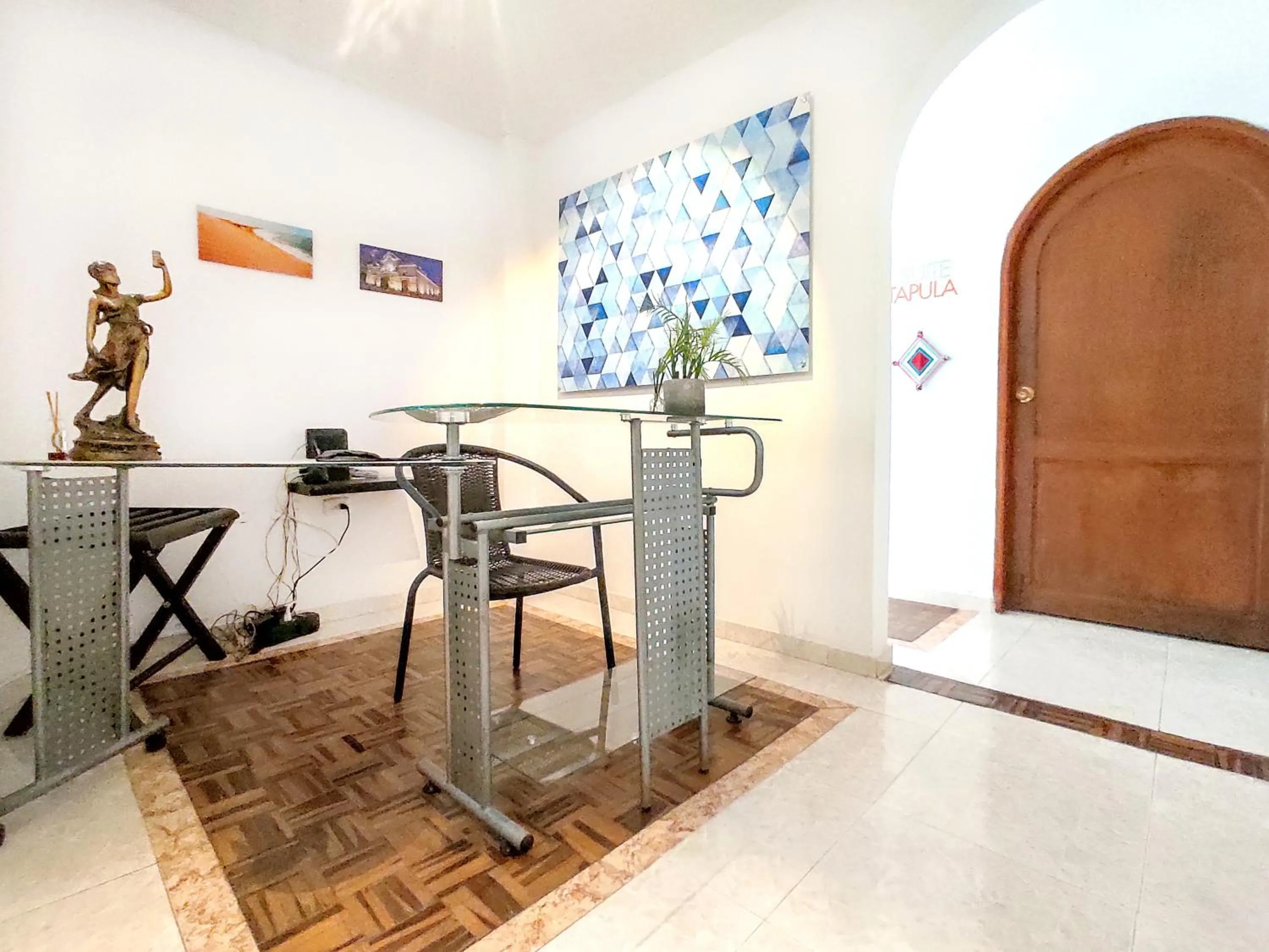 Seating area in Walena Hotel