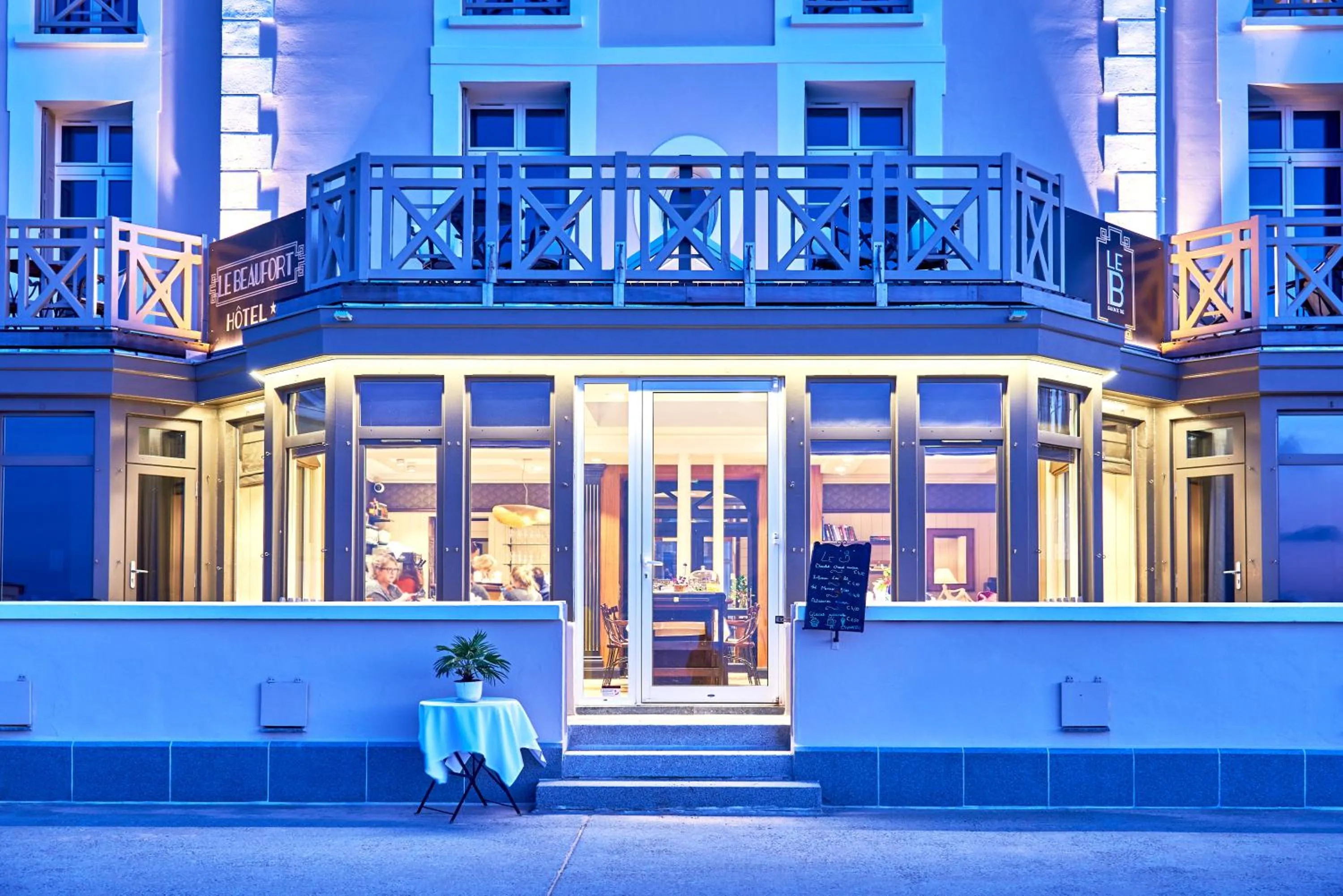 Property building in Hôtel Le Beaufort