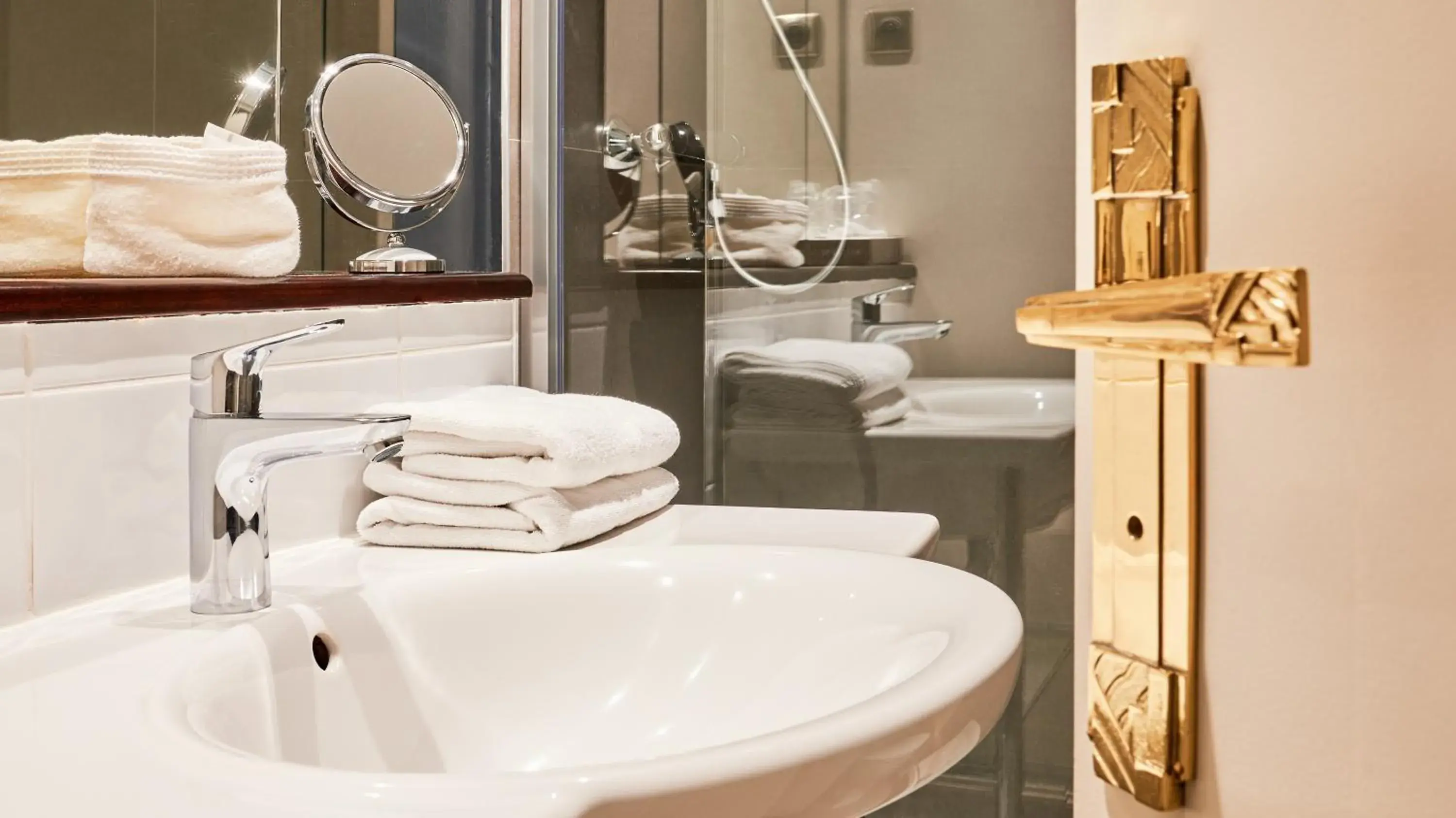 Double Room with Sea View in Hôtel Le Beaufort Double Room with Sea View in Hôtel Le Beaufort