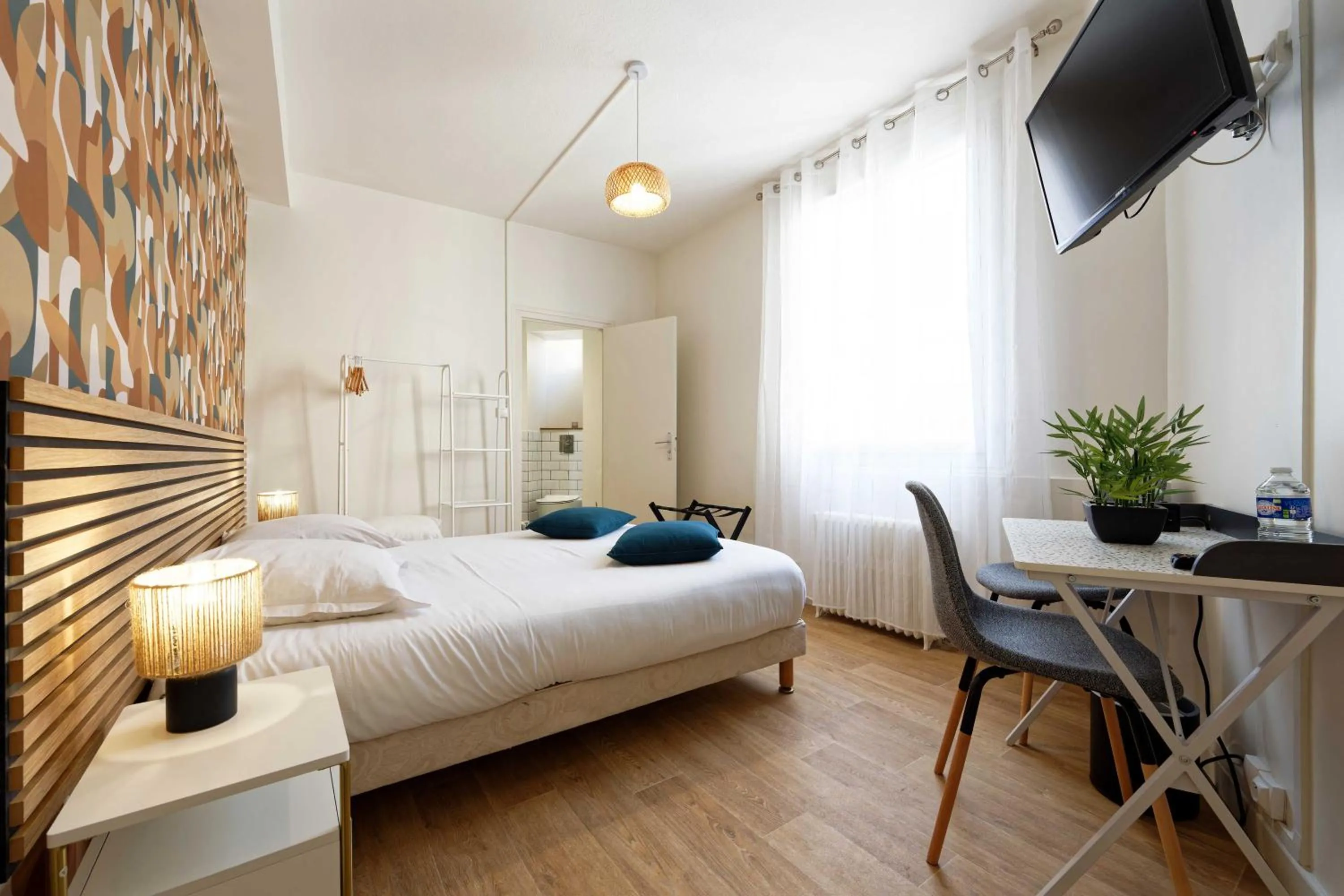 Hôtel le Terminus et son restaurant Côte à Côte - Chambres rénovées