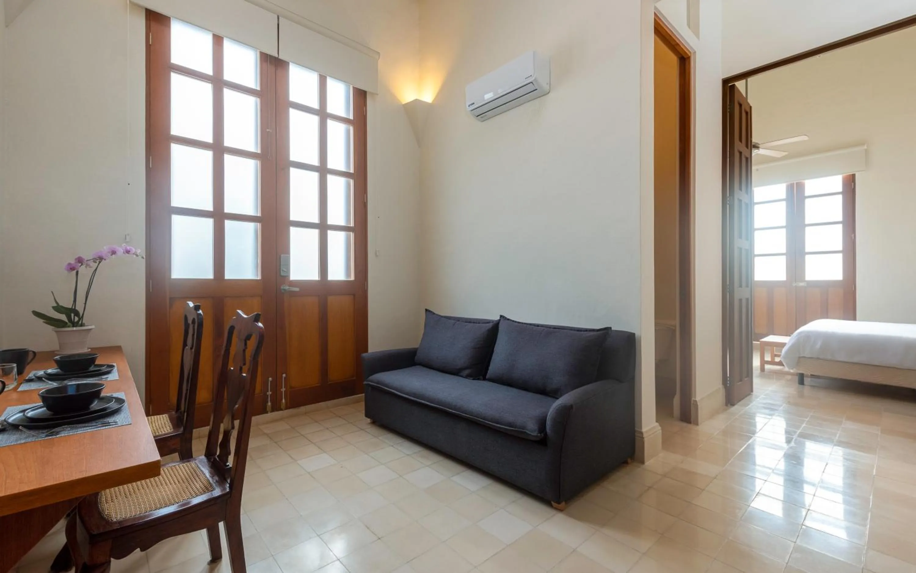 Living room, Bed in Villa Orquídea Boutique Hotel