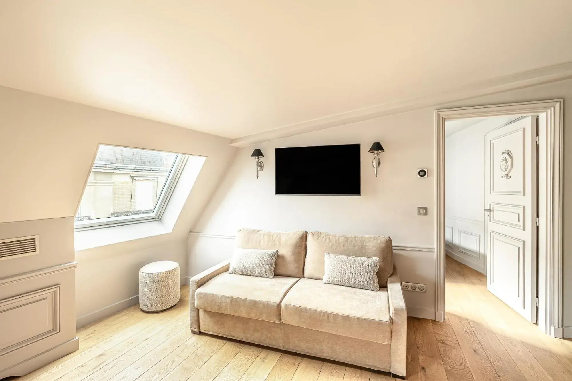 Living room in Hotel Résidence Des Arts - Saint-Germain Living room in Hotel Résidence Des Arts - Saint-Germain