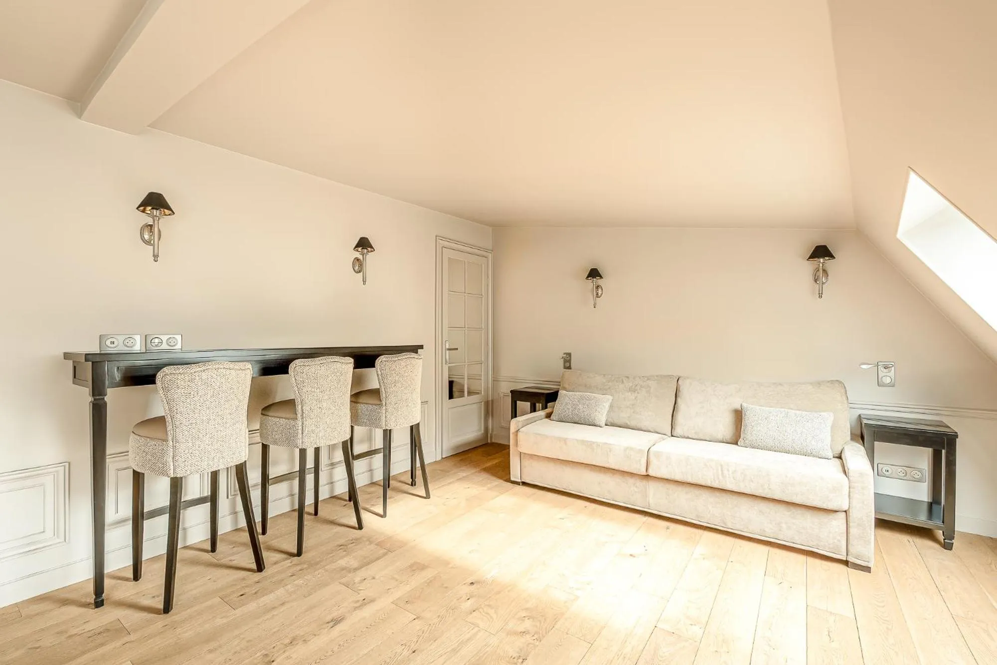 Living room in Hotel Résidence Des Arts - Saint-Germain