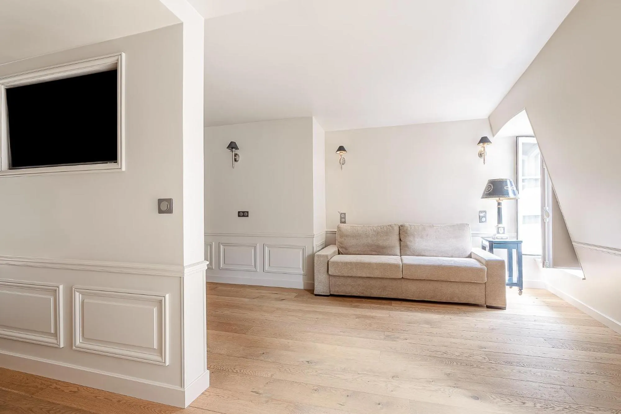 TV and multimedia, Bed in Hotel Résidence Des Arts - Saint-Germain