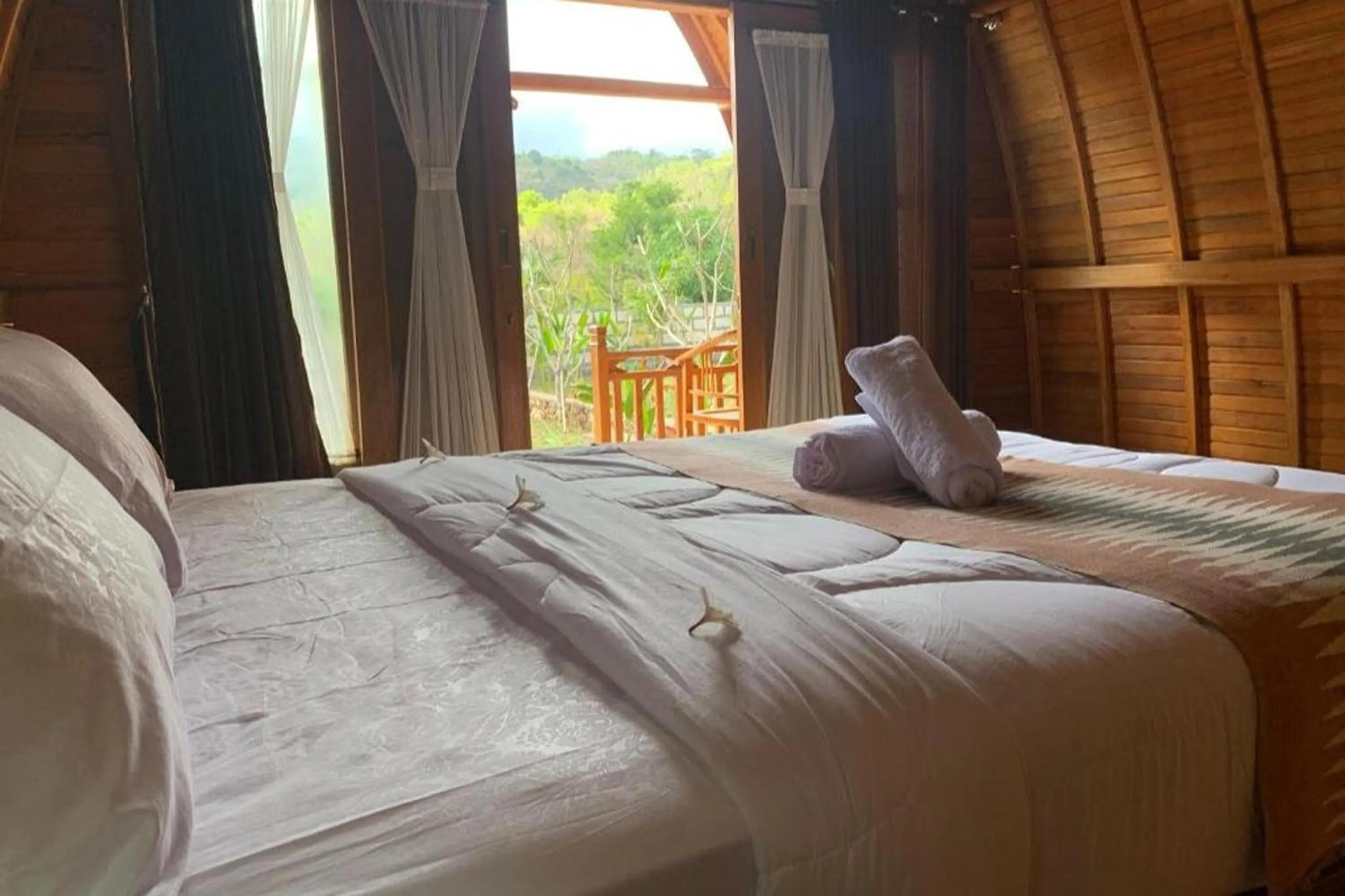 Bed in The Sweet Corn Bungalow