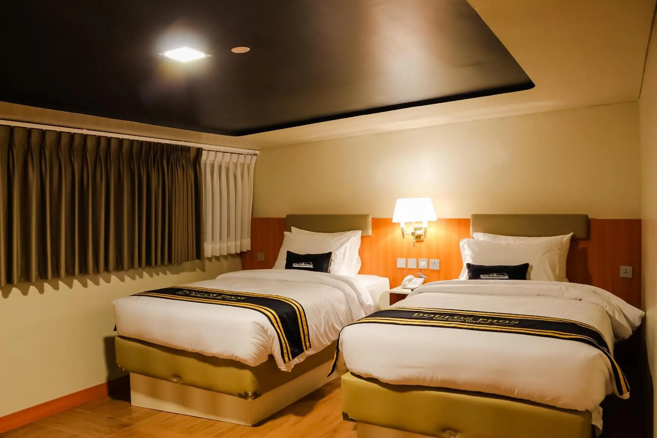 Deluxe Plus Double or Twin Room in Doulos Phos The Ship Hotel Deluxe Plus Double or Twin Room in Doulos Phos The Ship Hotel