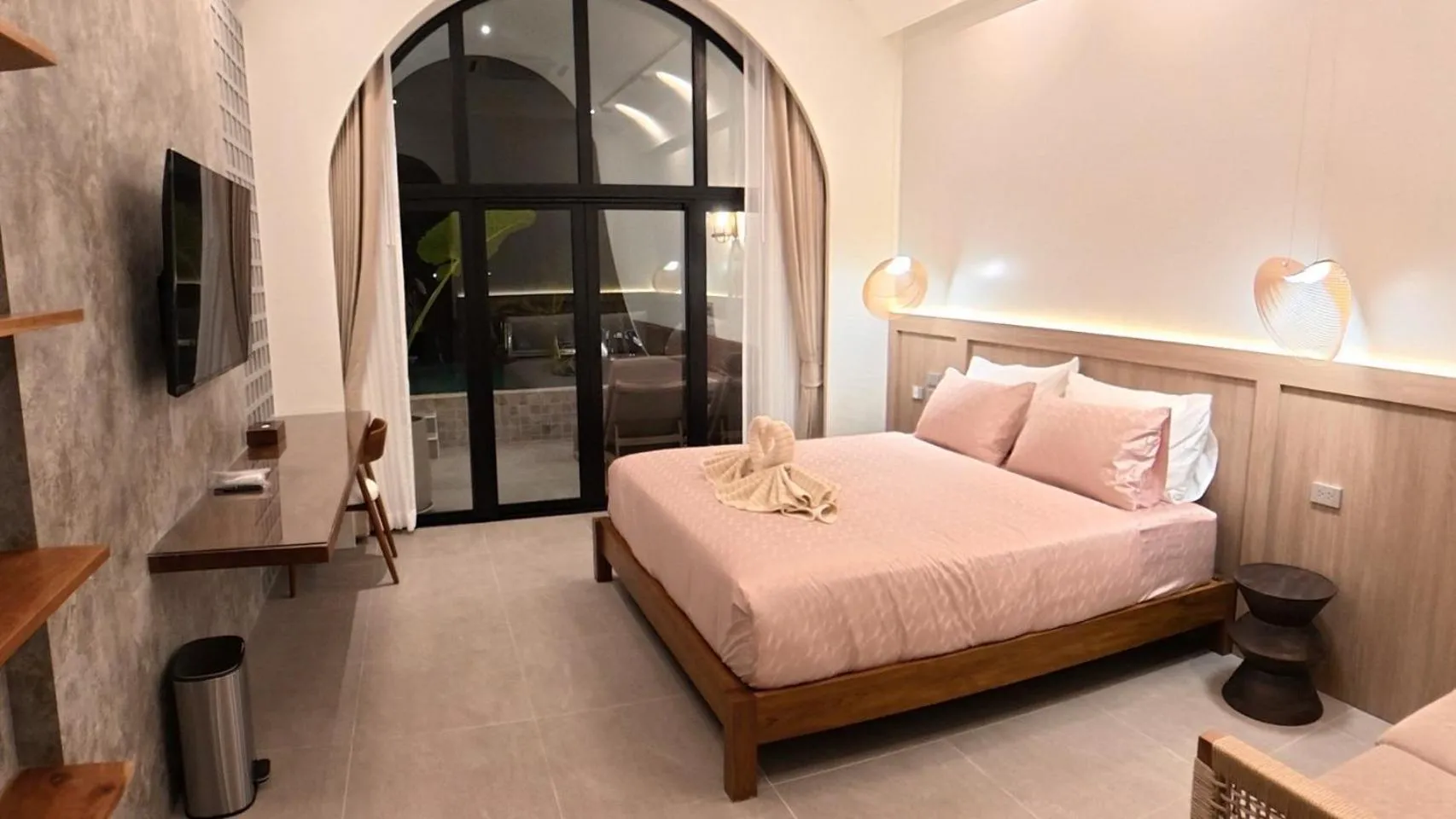 Bed in TC villa on beach