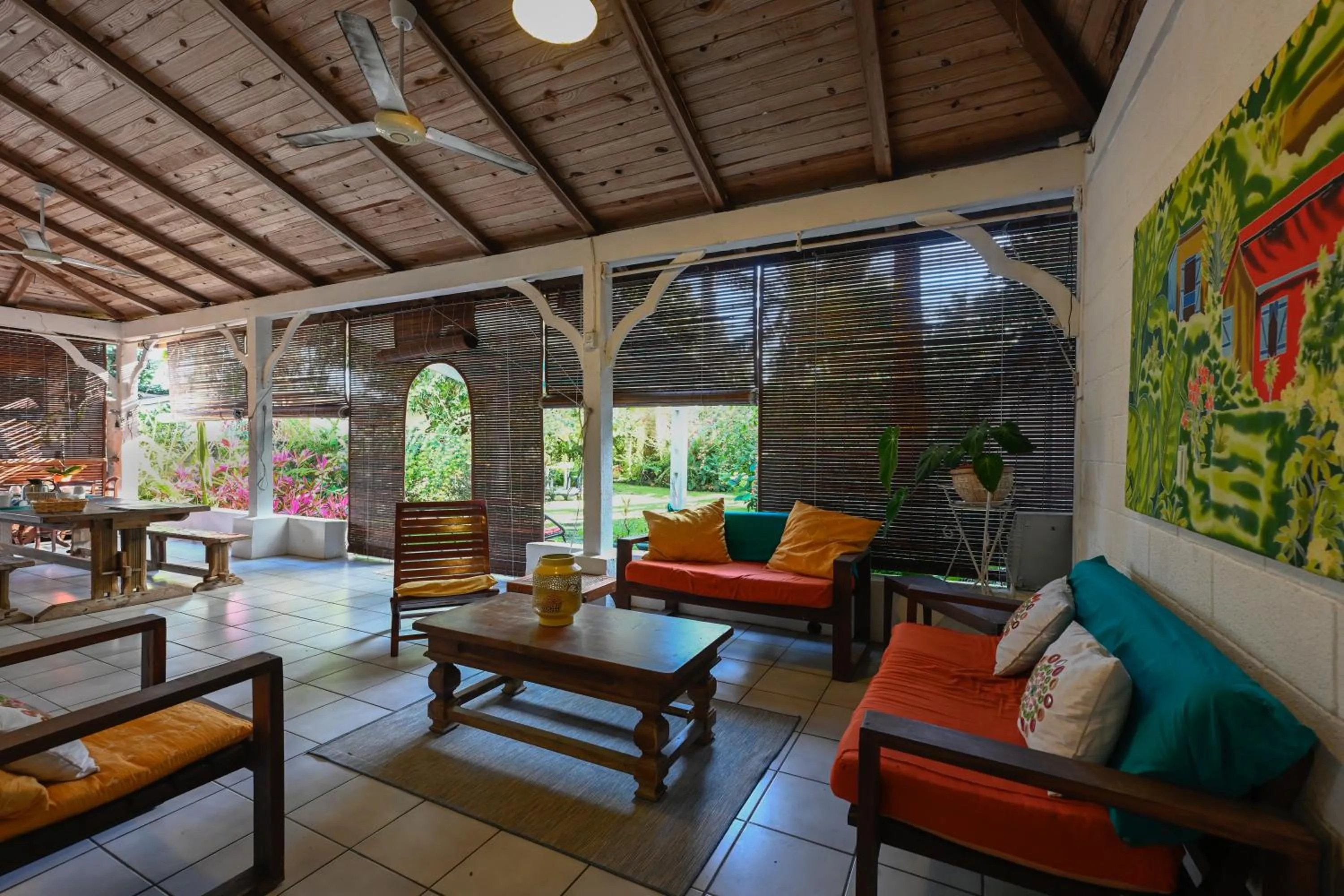 Patio in LE MEDINILLA