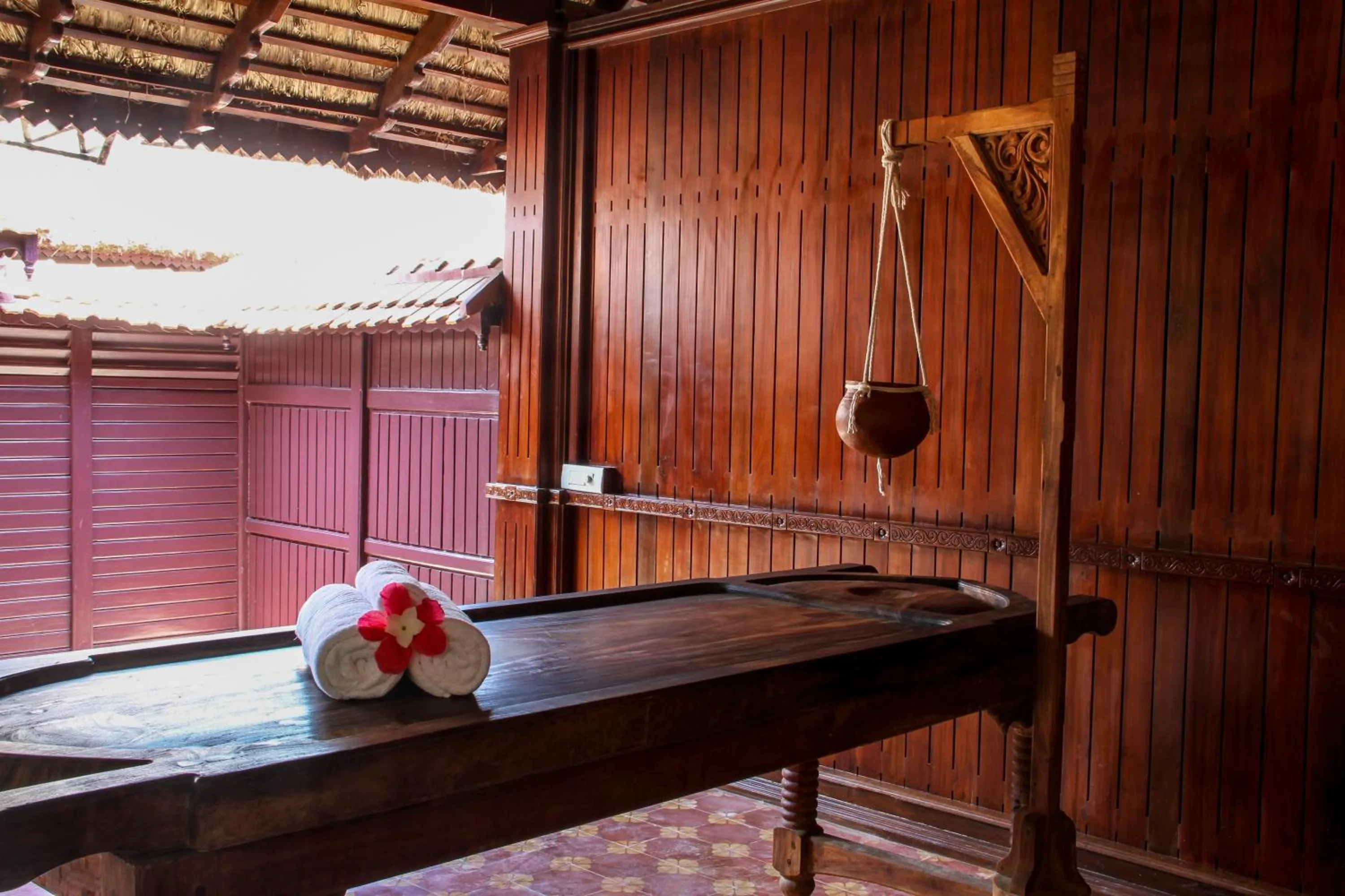 Massage in Club Mahindra Poovar