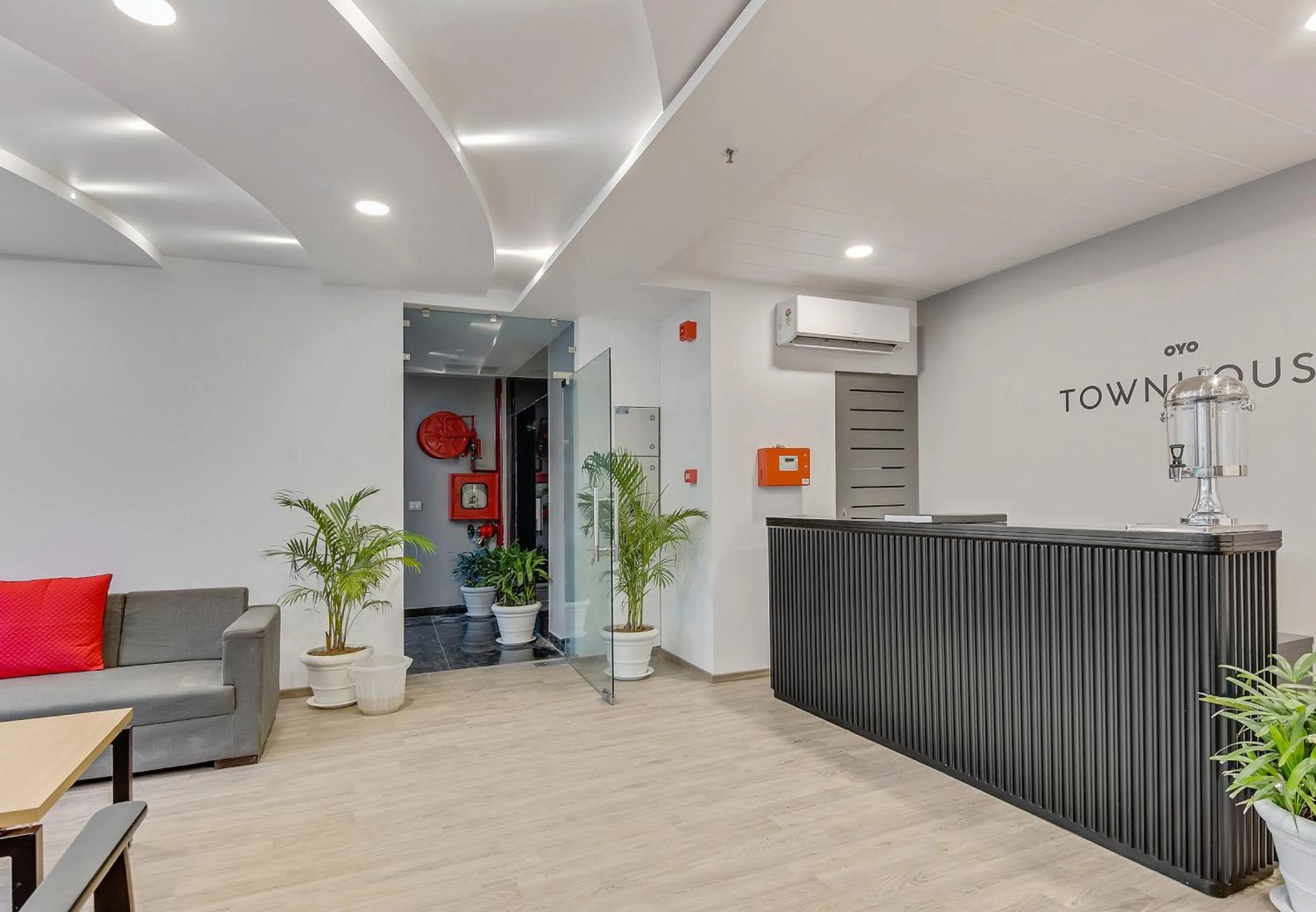 Lobby or reception in Super Townhouse 204 Sector 49 Near Logix city centre