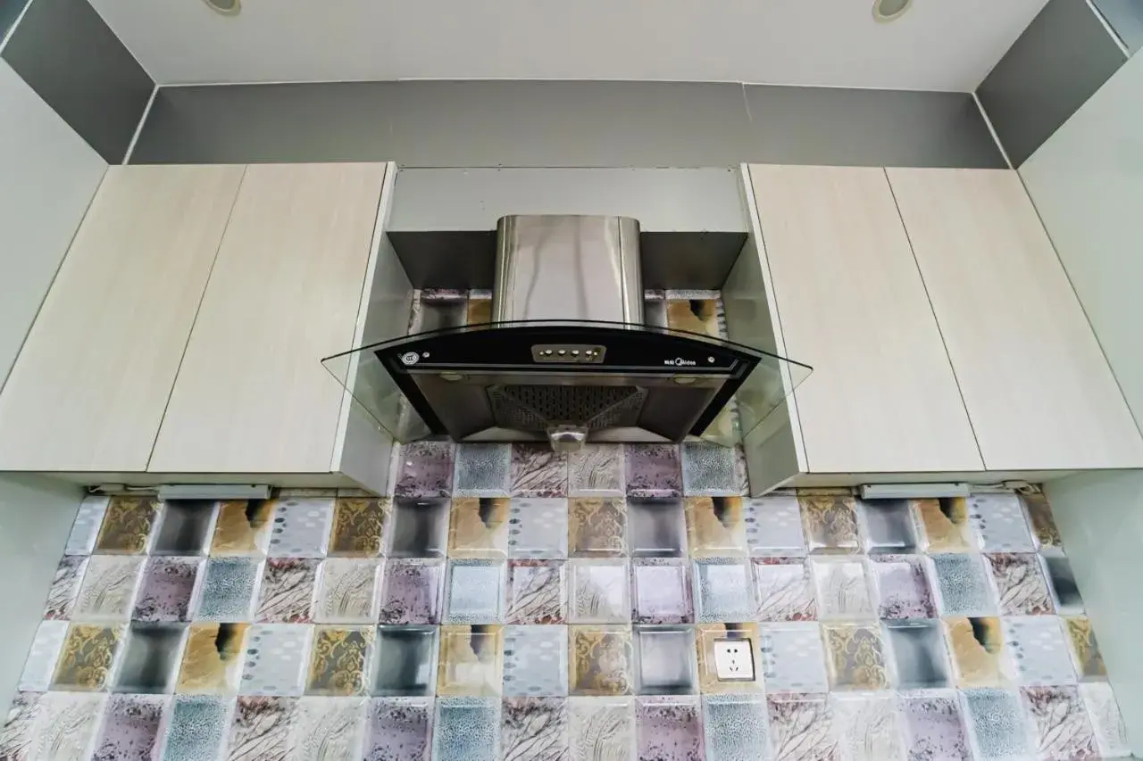 Penthouse Apartment in Chequers Suites Subic Bay Penthouse Apartment in Chequers Suites Subic Bay