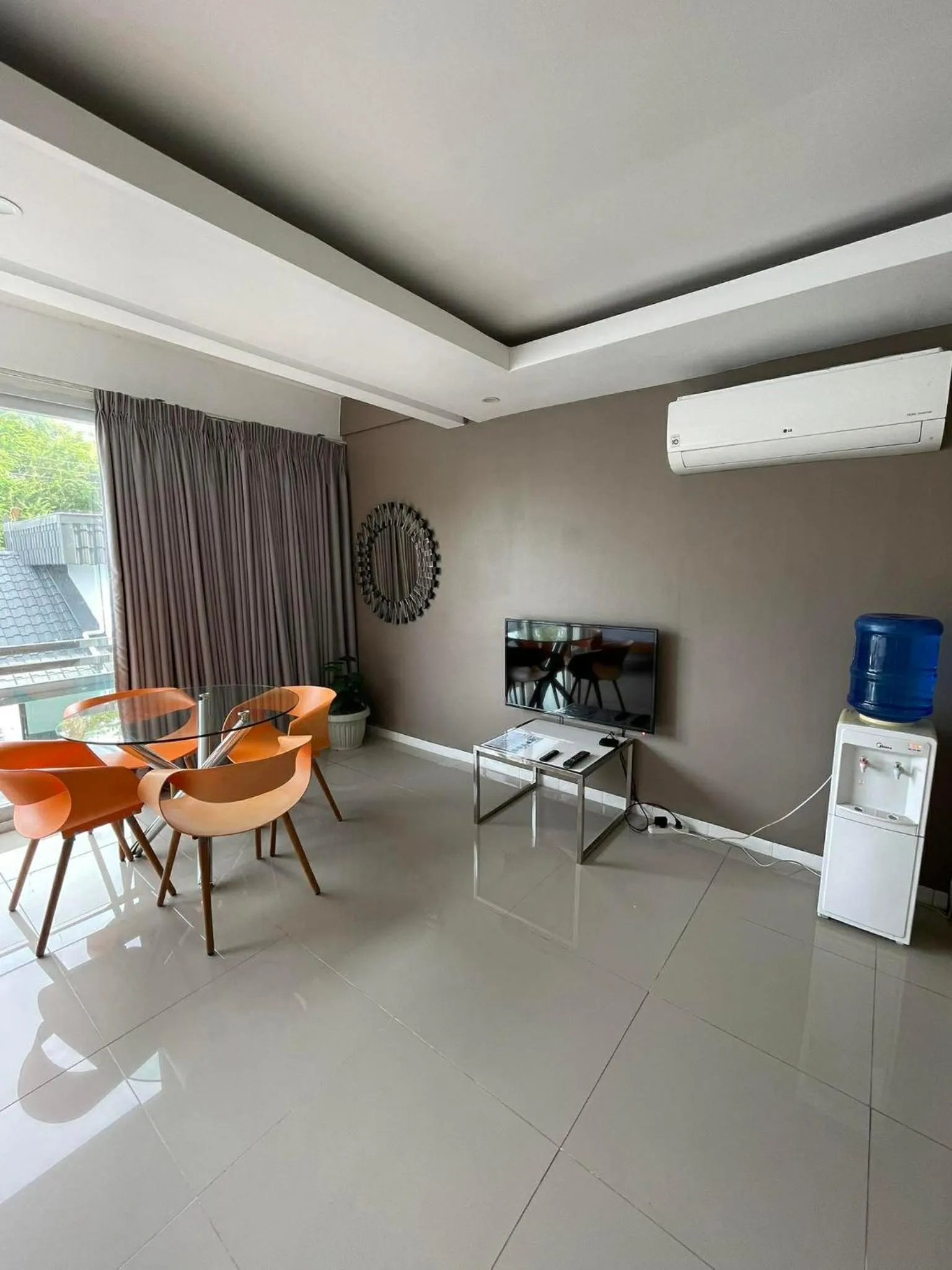 Seating area in Chequers Suites Subic Bay