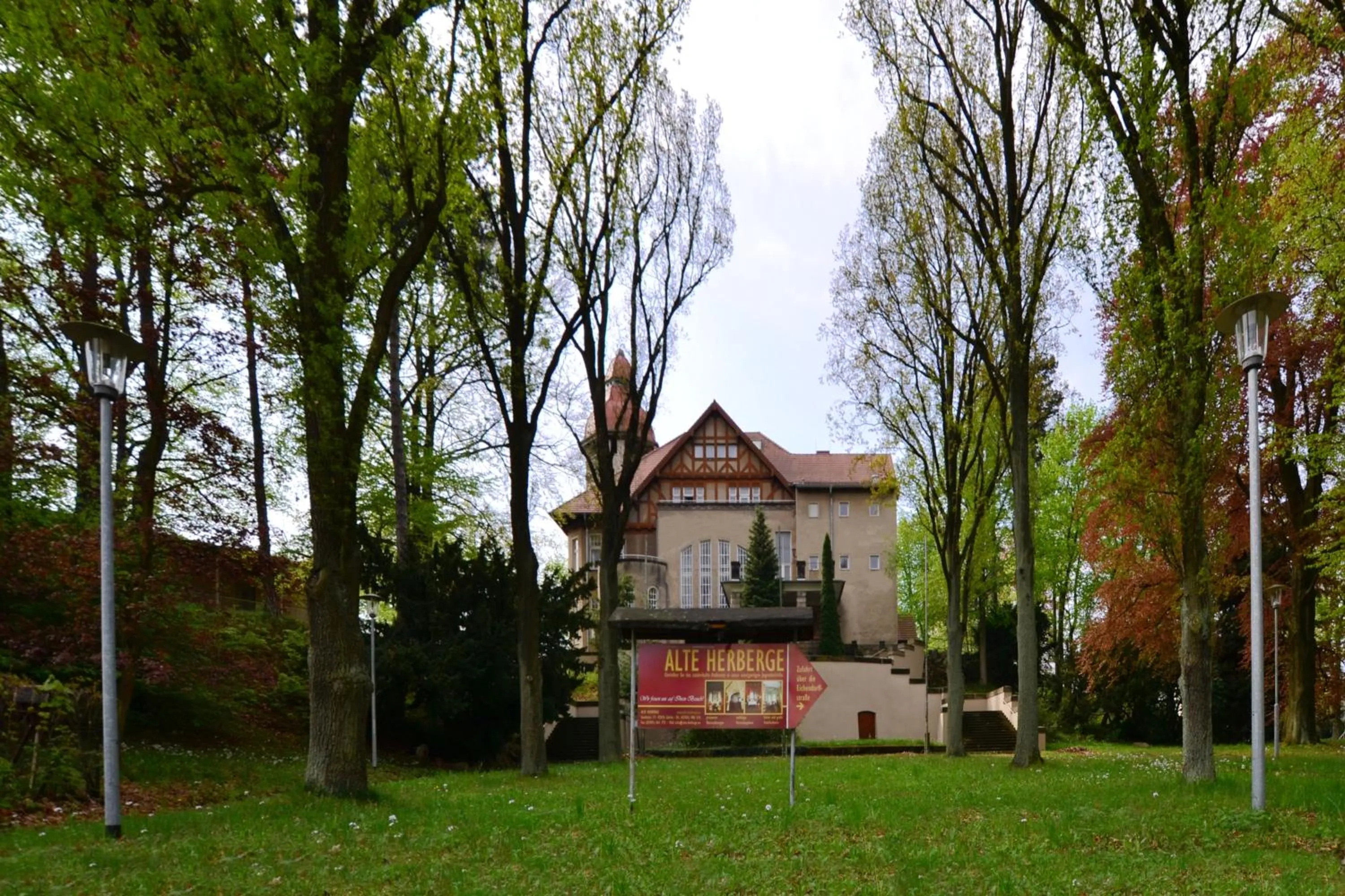 Spring in Villa Ephraim