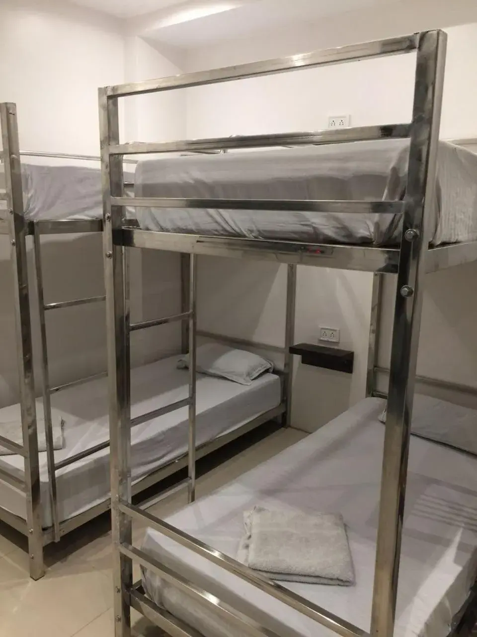 bunk bed, Bed in Amax Inn bunk bed, Bed in Amax Inn