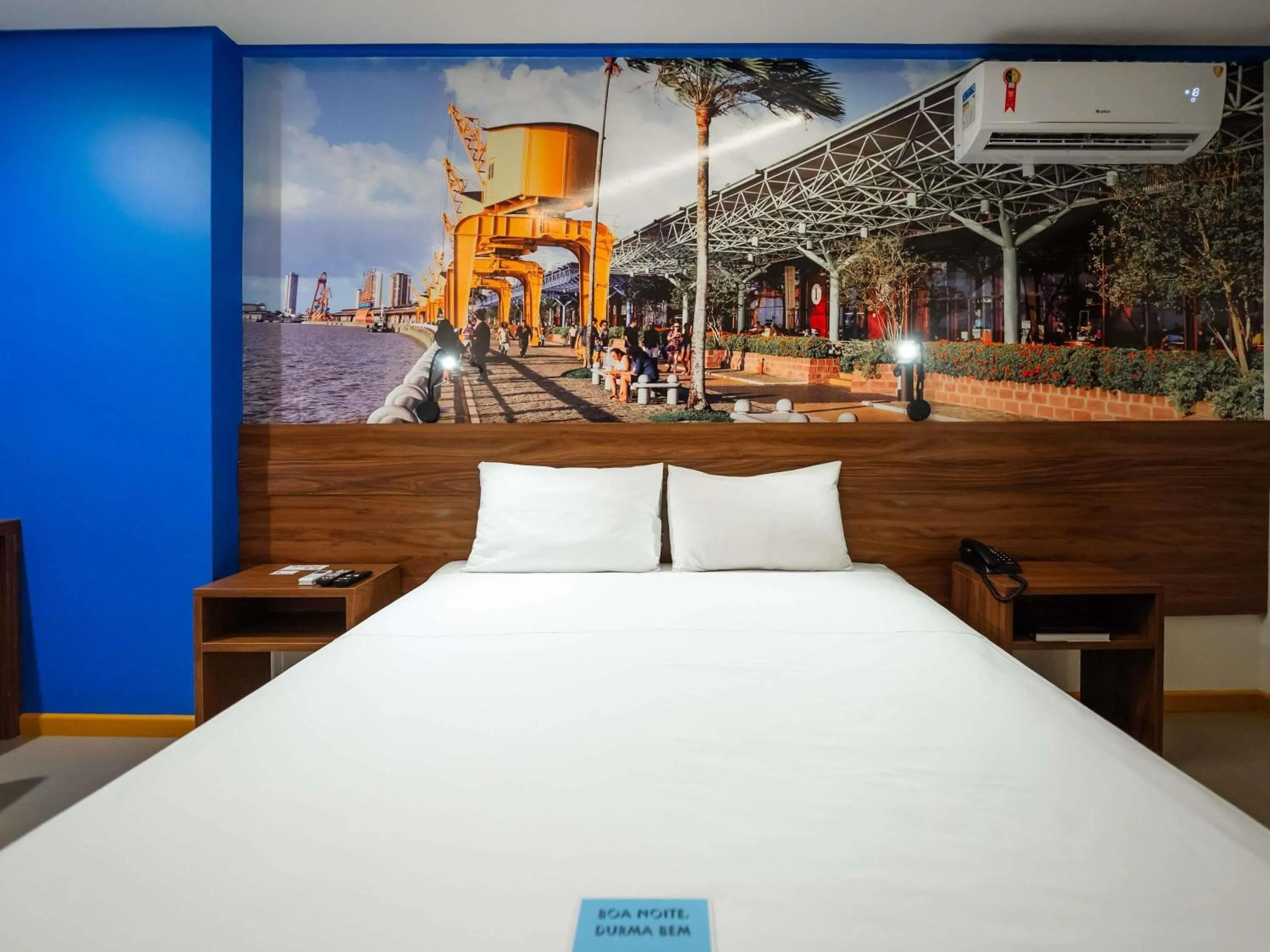 Bedroom, Bed in Ibis Styles Belém Hangar