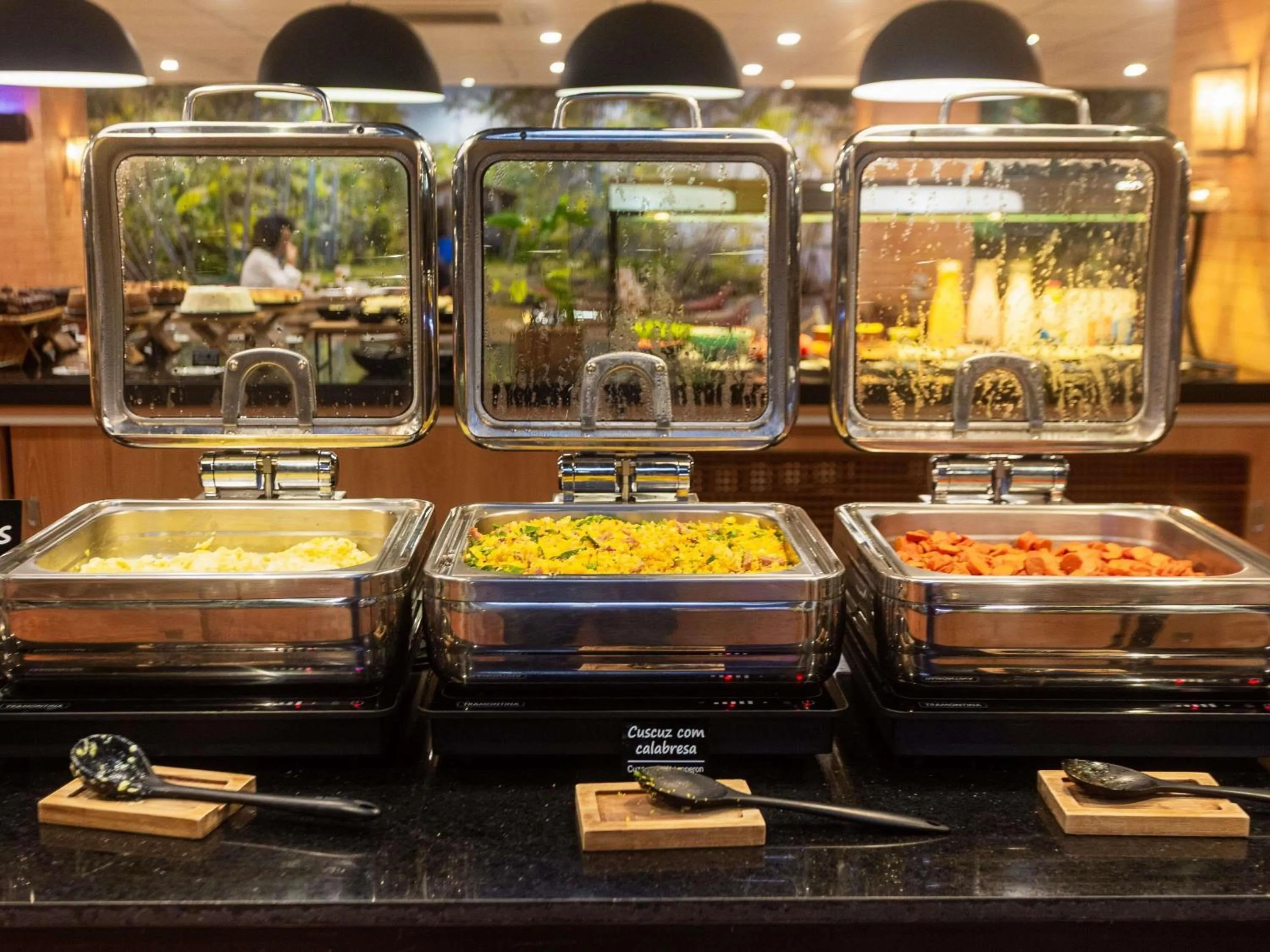 Breakfast in Ibis Styles Belém Hangar