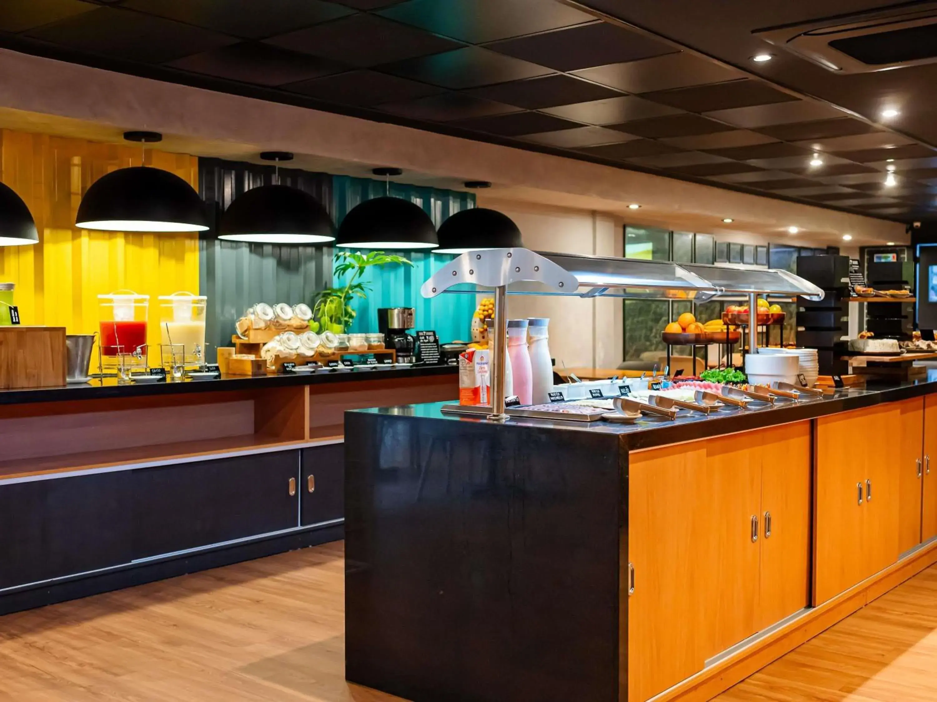 Breakfast in Ibis Styles Belém Hangar Breakfast in Ibis Styles Belém Hangar