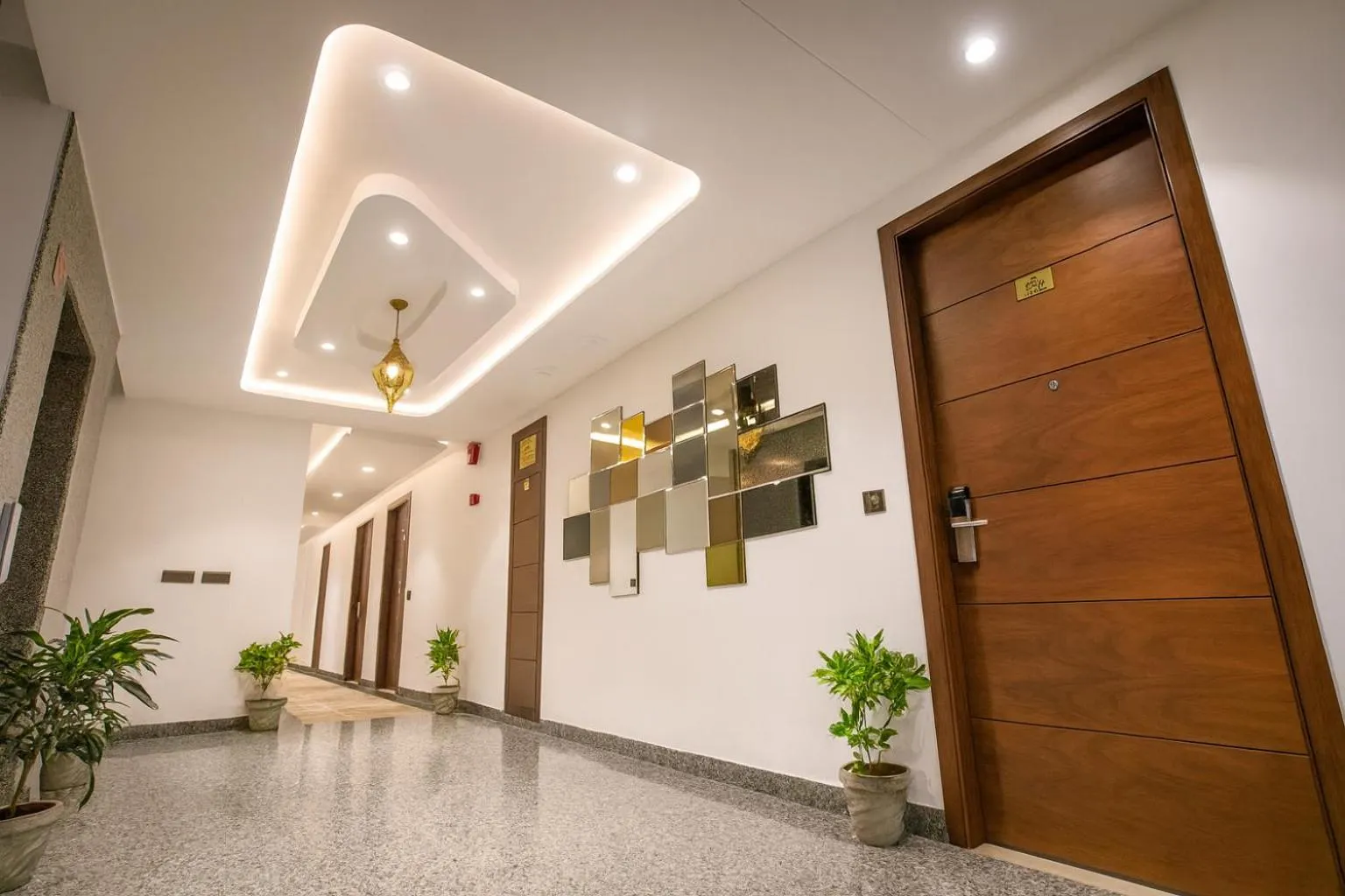 Lobby or reception in HOTEL TEN SQUARE - 5 Minutes from The Taj Mahal