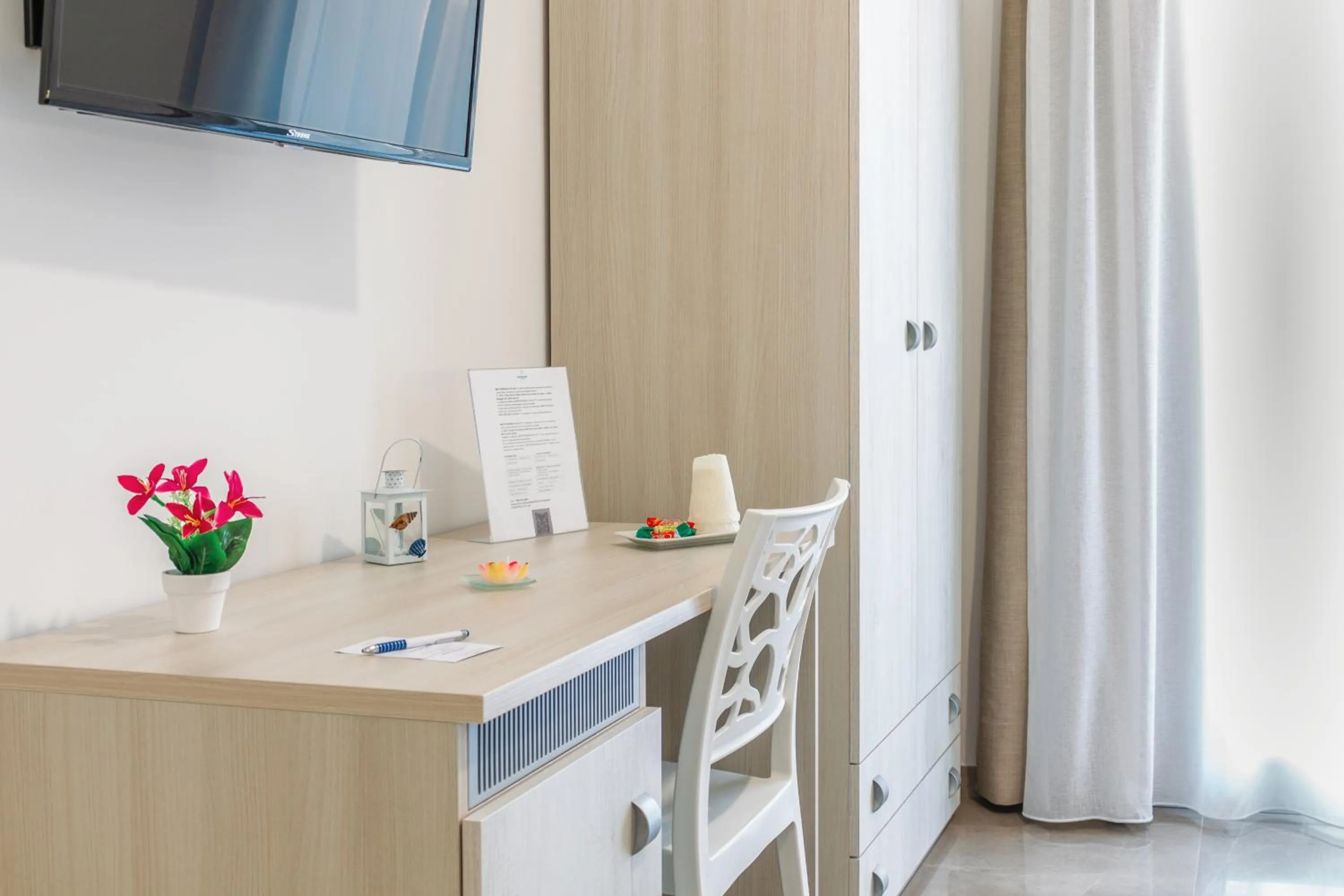 TV and multimedia in Mediterraneo Palace Luxury Affittacamere