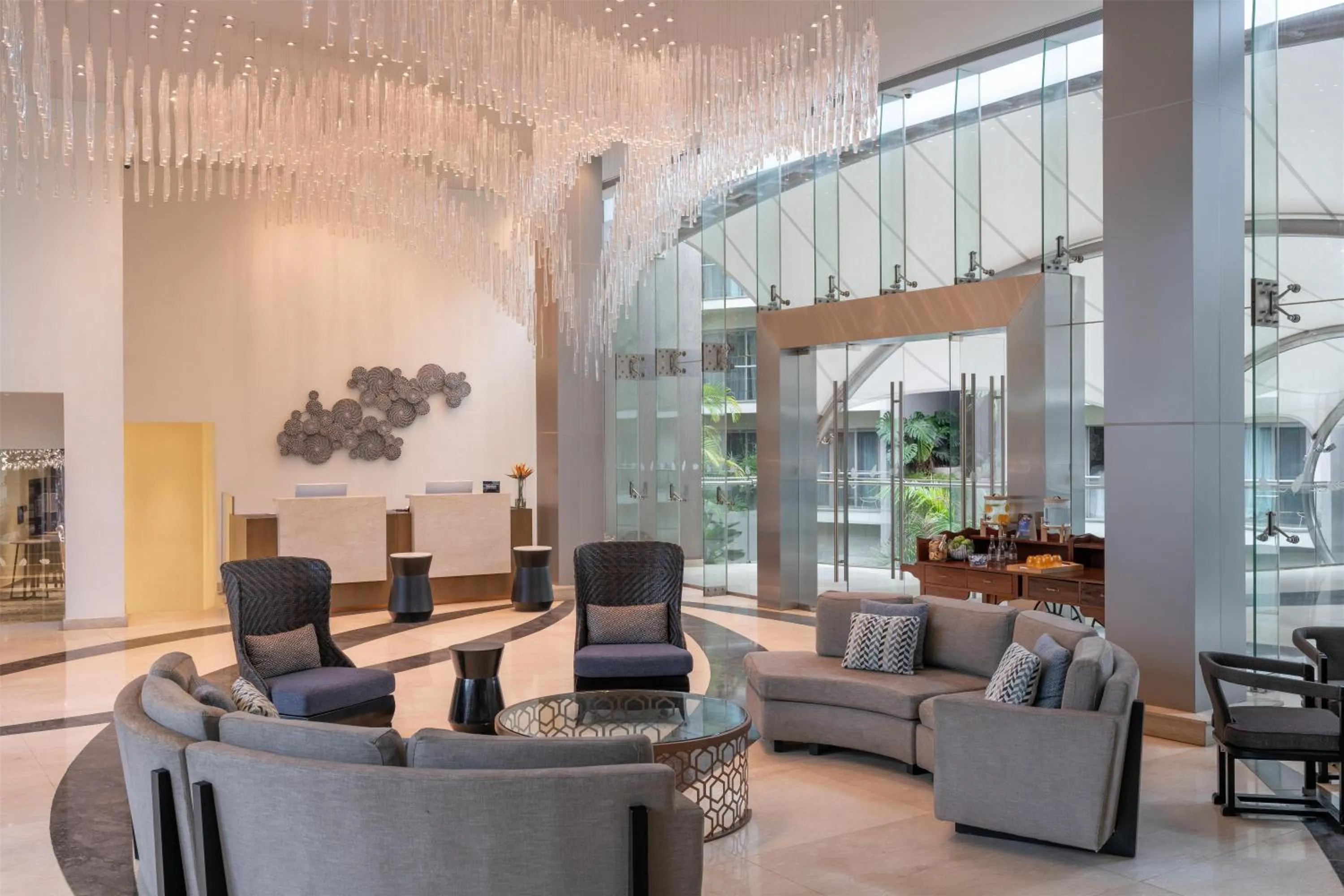 Lobby or reception in Radisson Blu Hotel & Residence Nairobi Arboretum