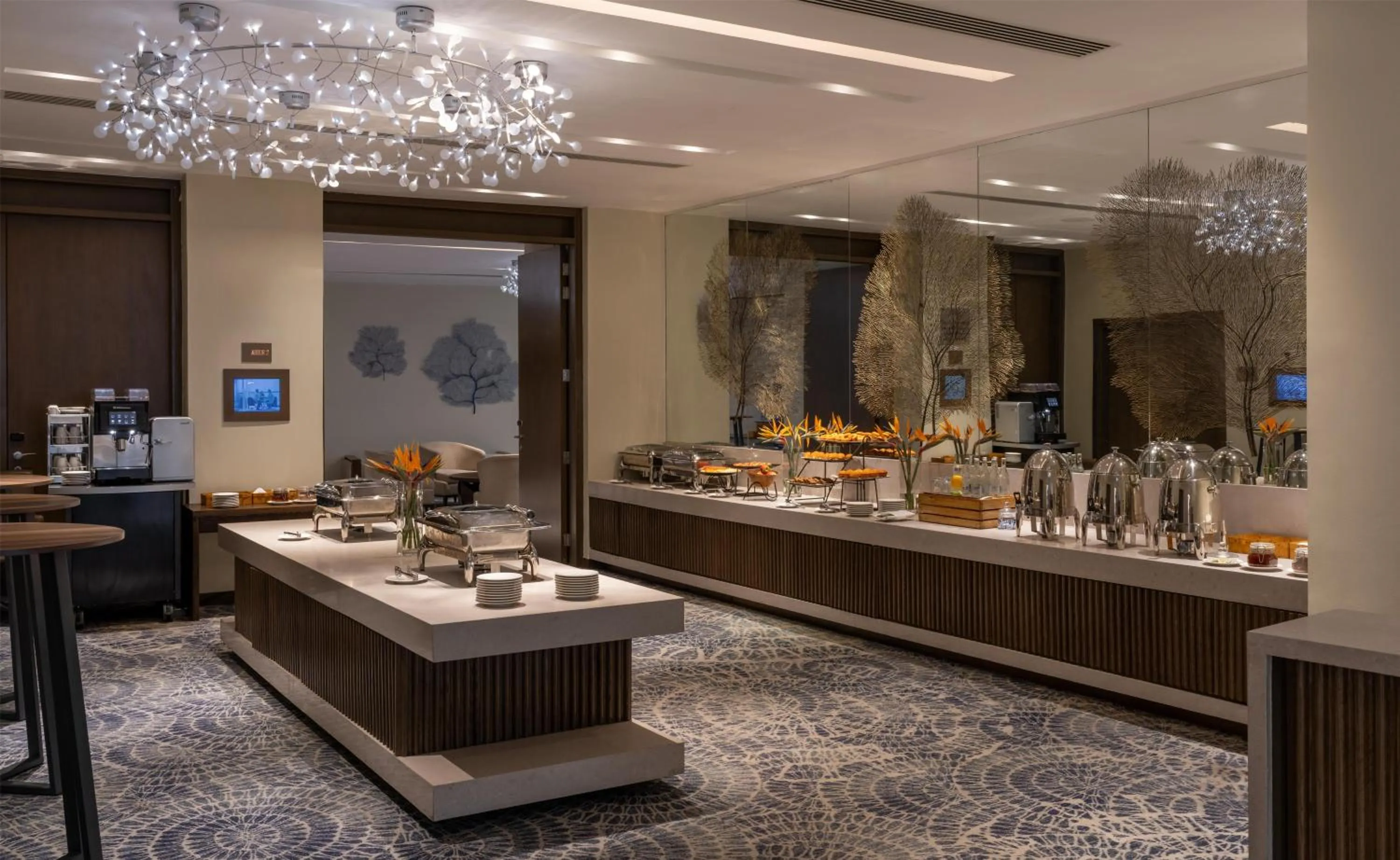 Meeting/conference room in Radisson Blu Hotel & Residence Nairobi Arboretum