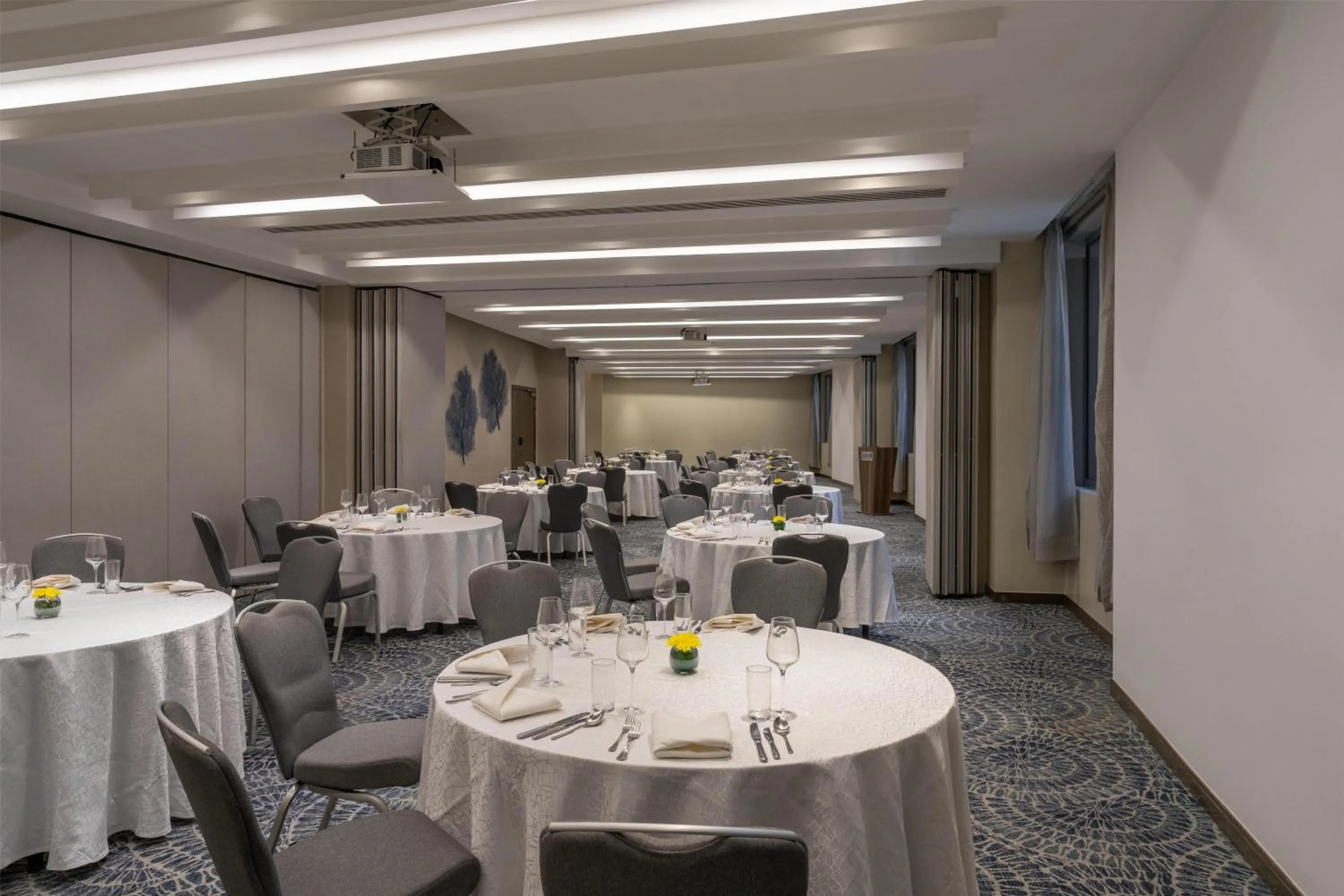 Meeting/conference room in Radisson Blu Hotel & Residence Nairobi Arboretum