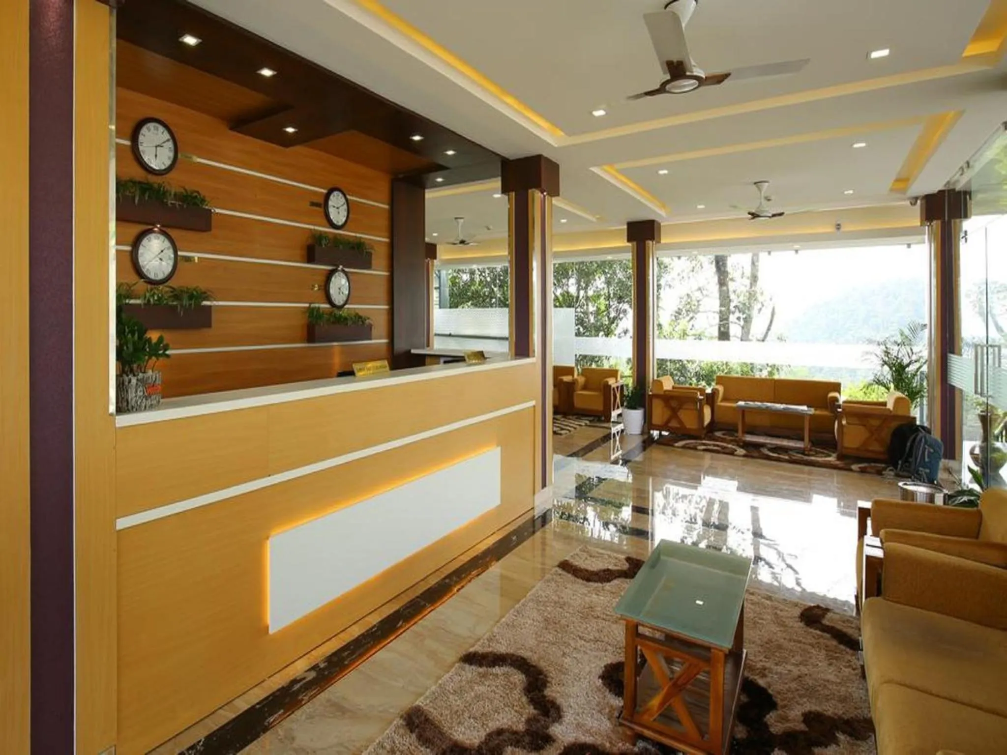 Lobby or reception in The Lake View Munnar