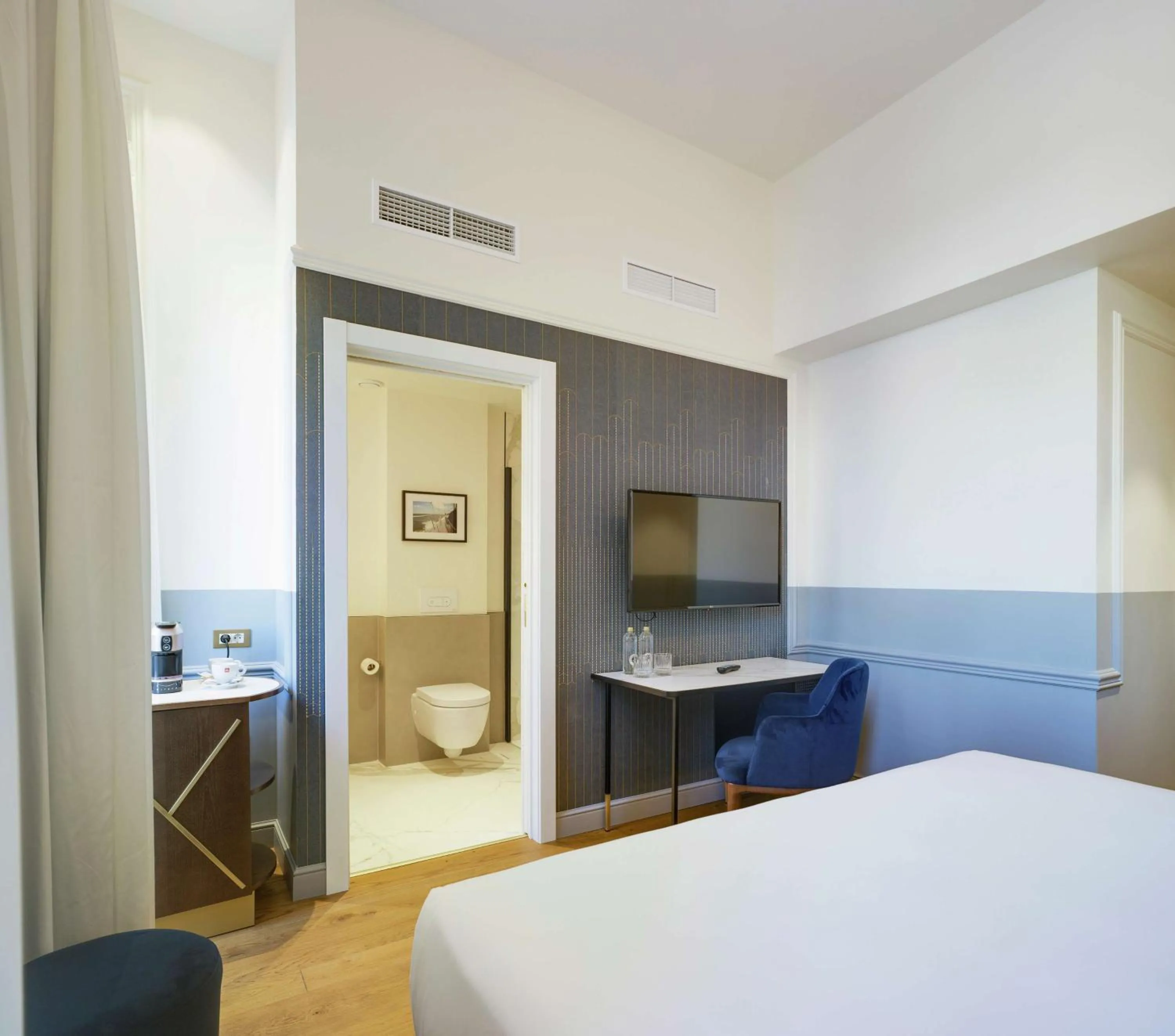 Bedroom, Bed in Casa Alberola Alicante, Adults only, Curio Collection By Hilton