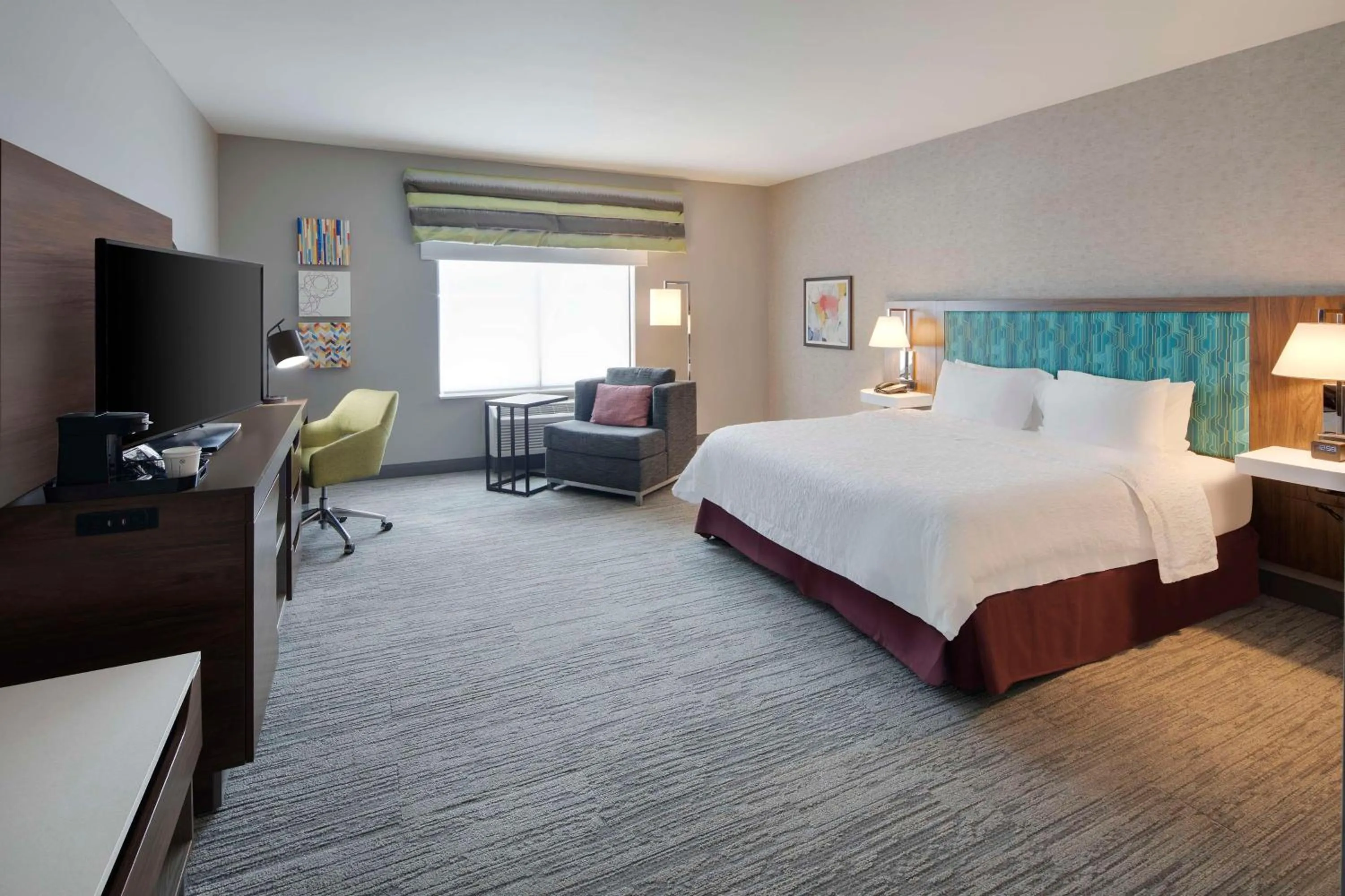 Bedroom, Bed in Hampton Inn & Suites D'Iberville Biloxi