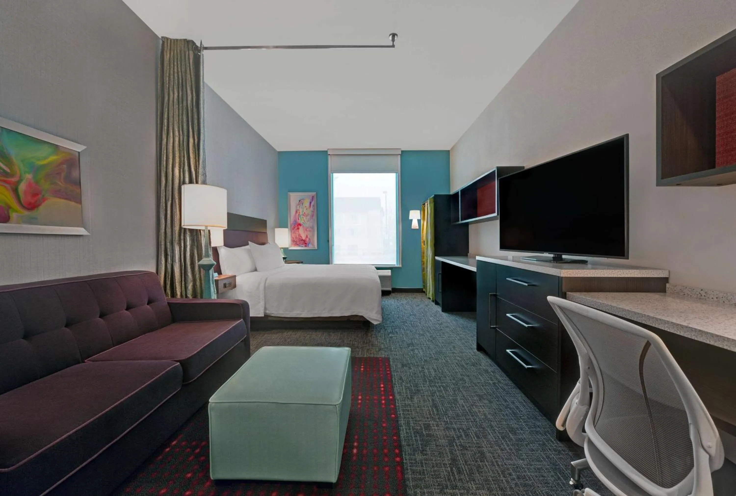 Bedroom, Bed in Home2 Suites By Hilton Memphis Wolfchase Galleria