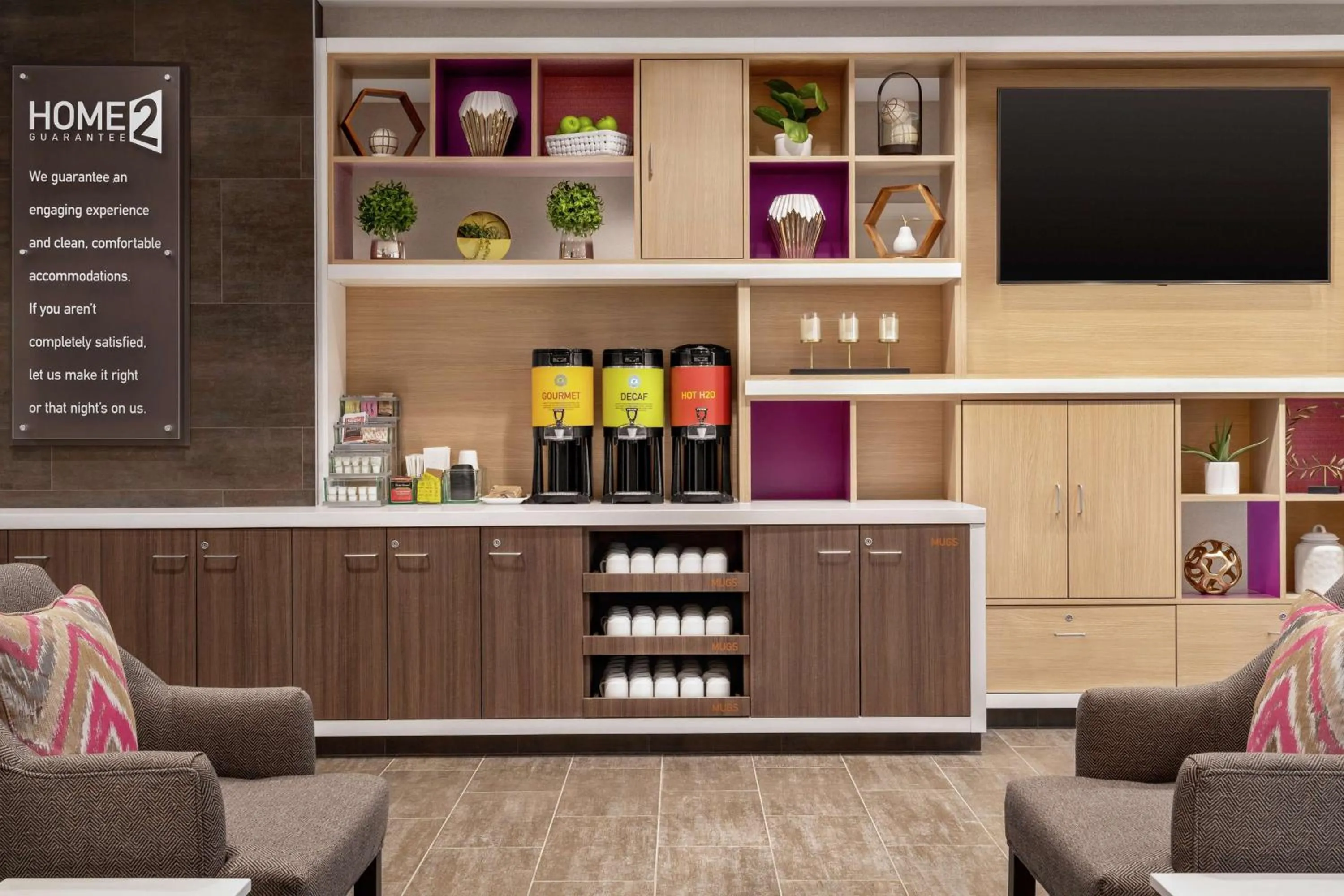 Dining area in Home2 Suites By Hilton Glen Mills Chadds Ford