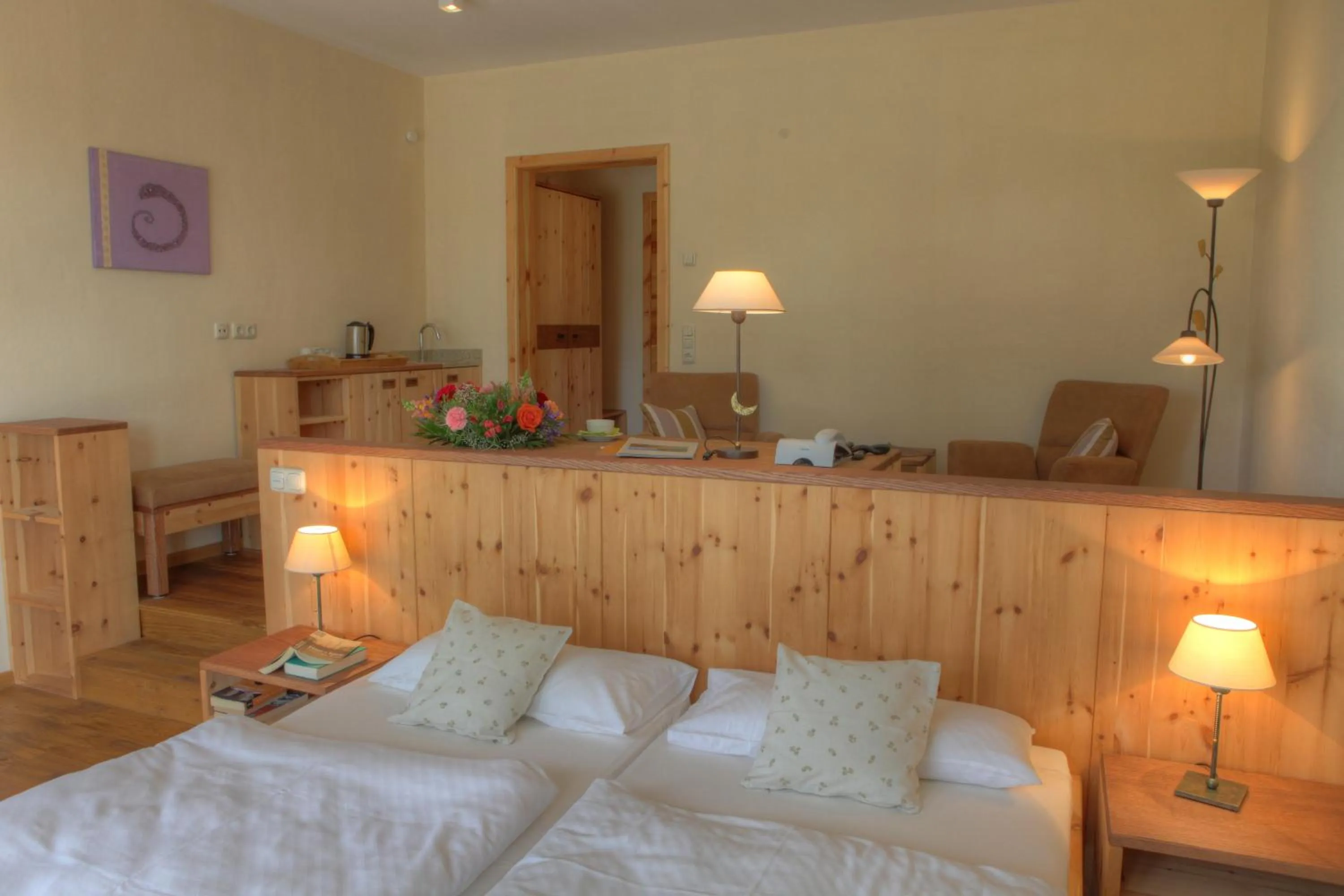 Photo of the whole room, Bed in Hotel Gutshaus Parin - Bio- und Gesundheitshotel