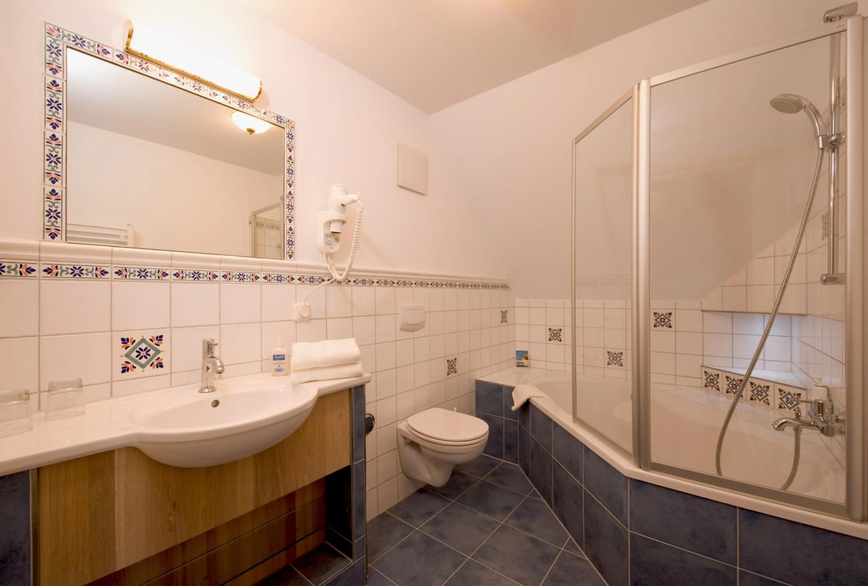 Photo of the whole room in Hotel Gutshaus Parin - Bio- und Gesundheitshotel