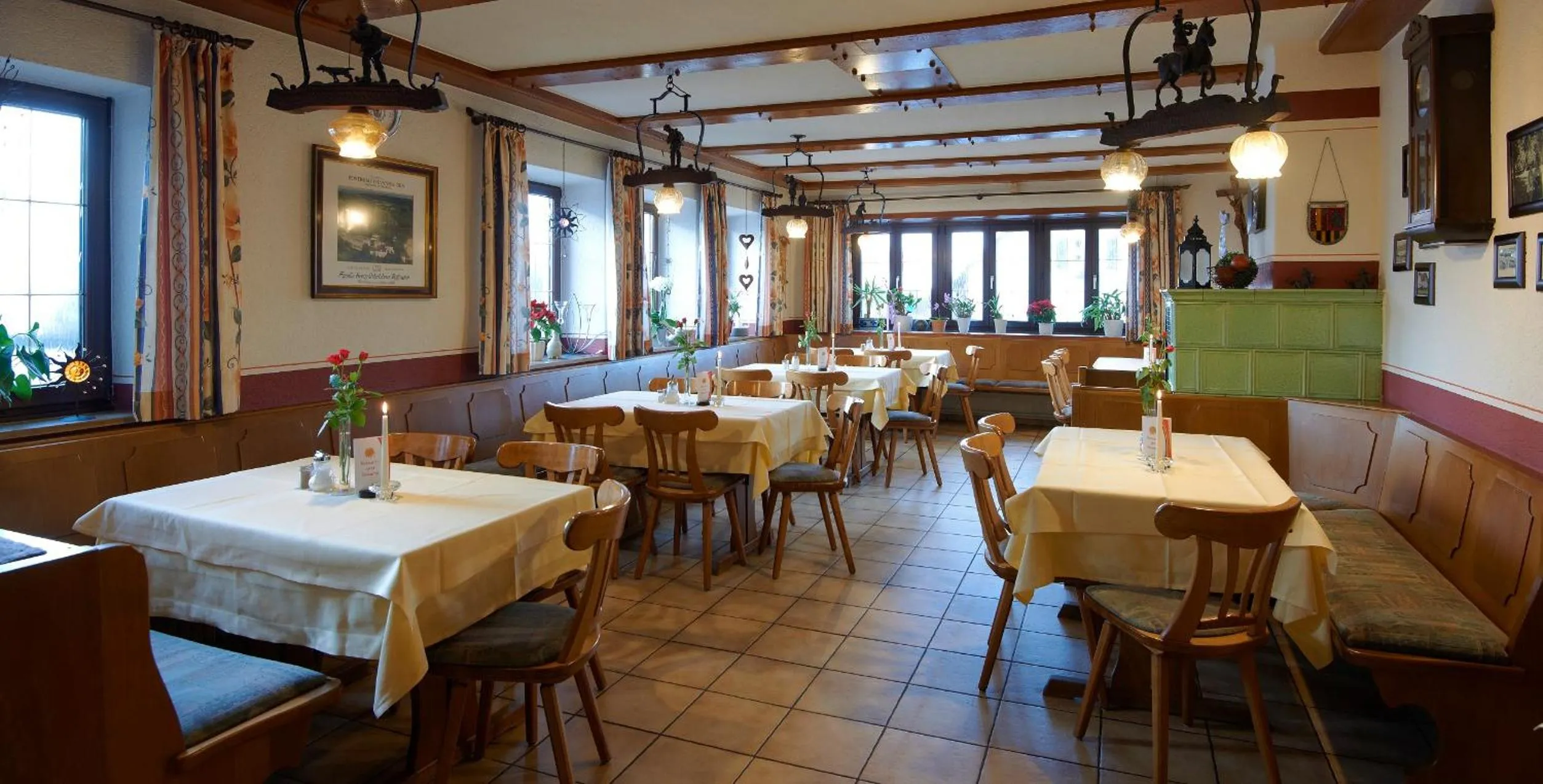 Restaurant/places to eat in Gasthof zur Sonne
