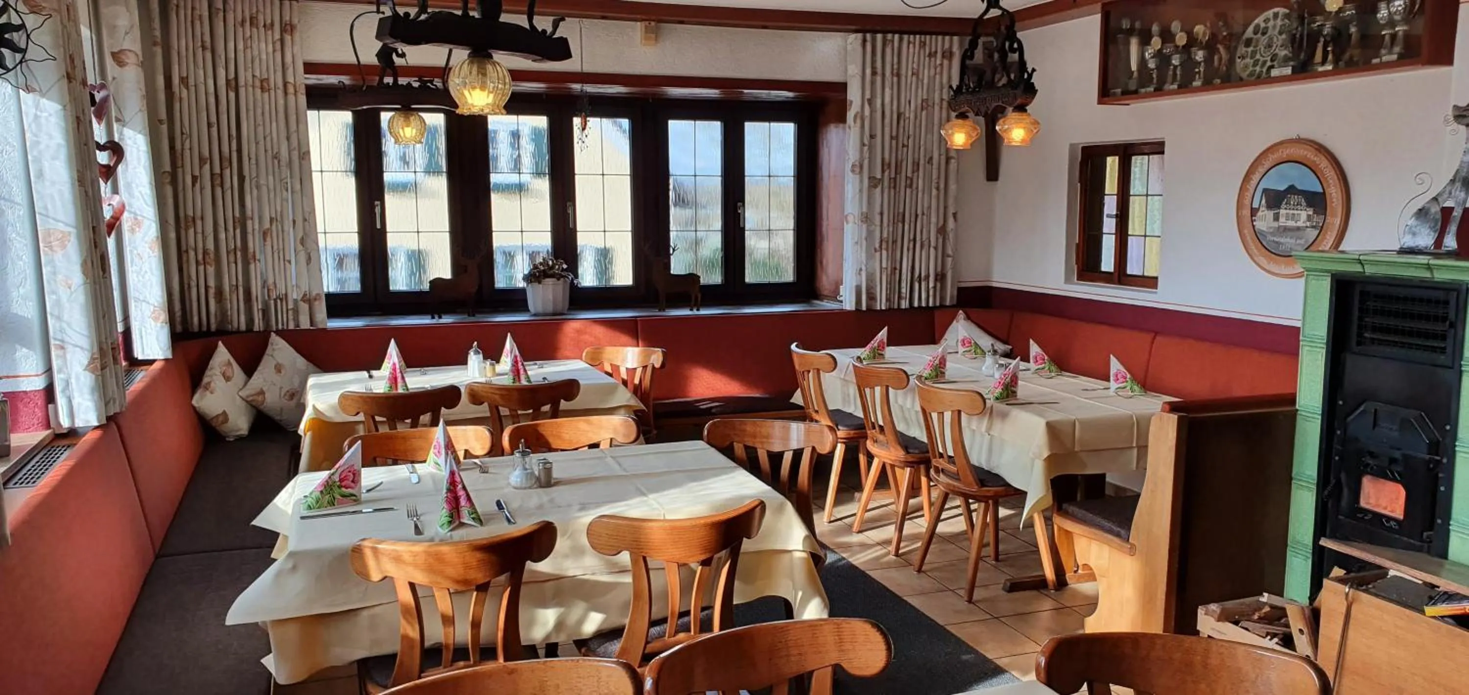 Restaurant/places to eat in Gasthof zur Sonne