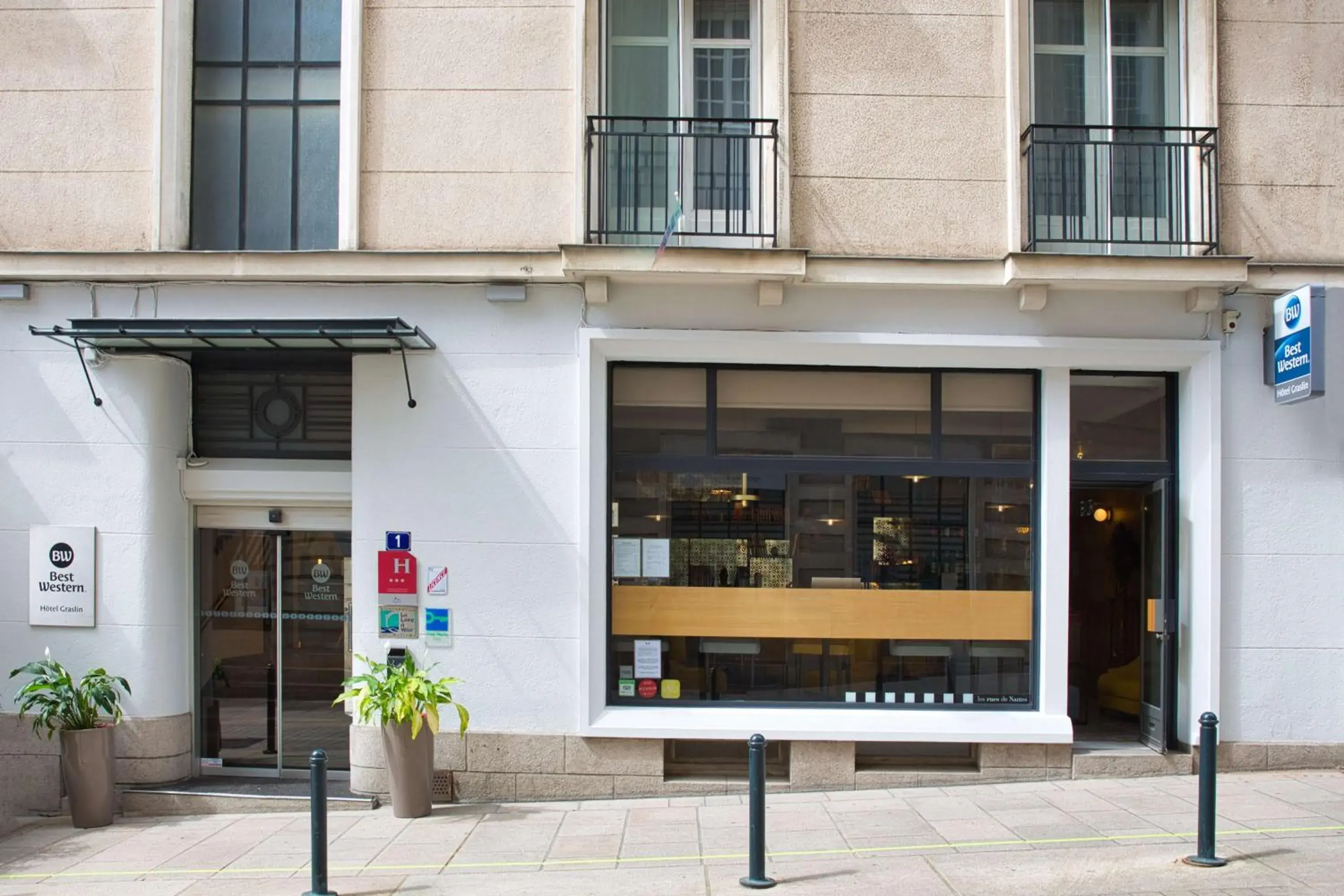 Property building in Best Western Hotel Graslin Property building in Best Western Hotel Graslin