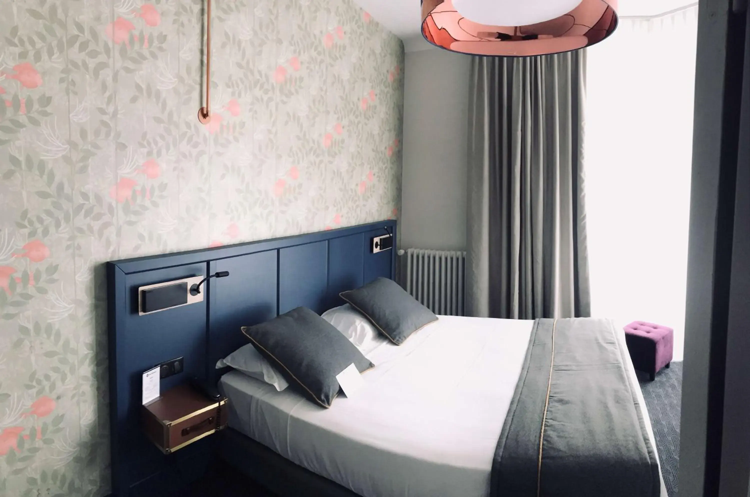 Bed in Best Western Hotel Graslin Bed in Best Western Hotel Graslin