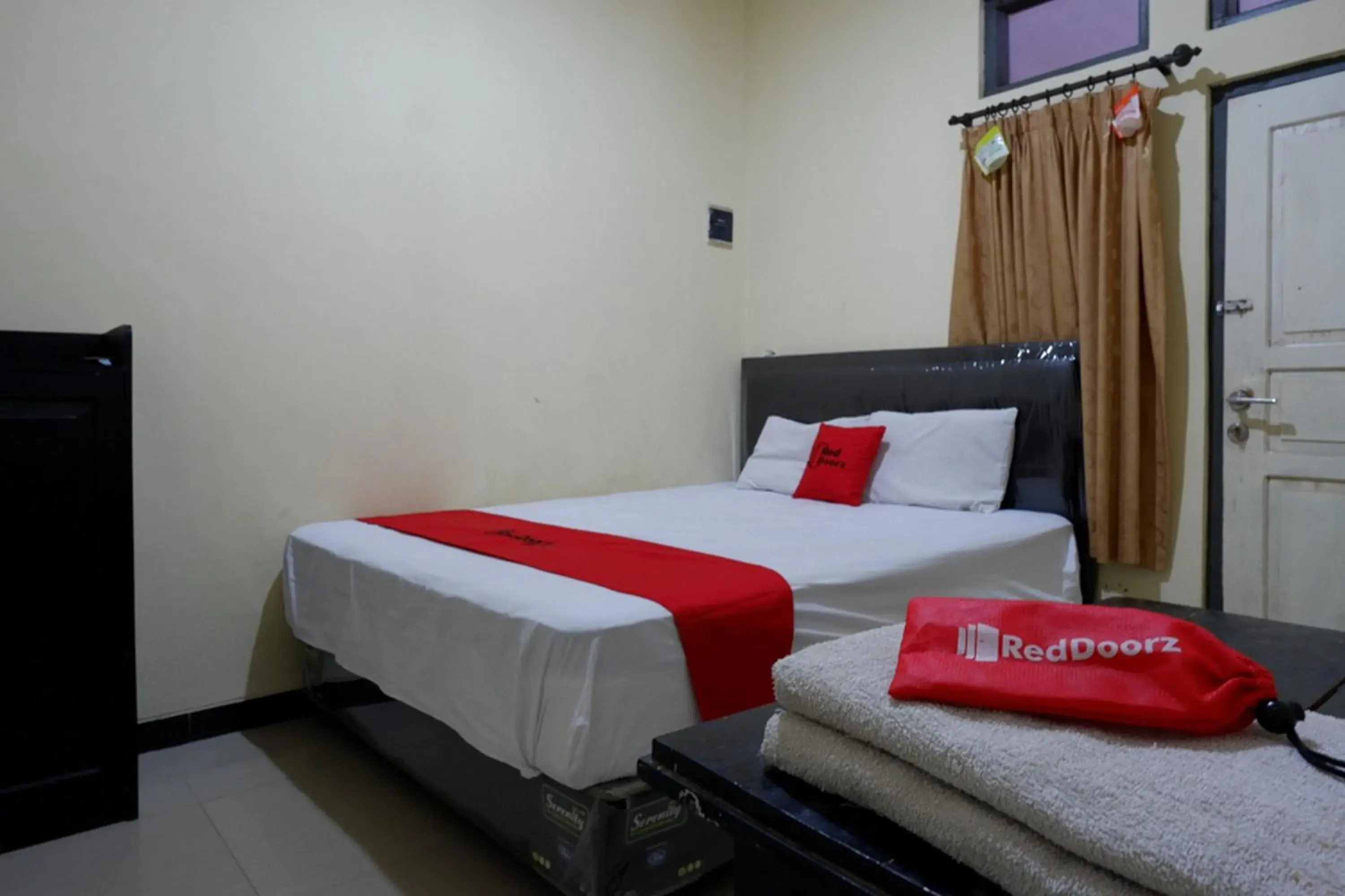 RedDoorz near GOR Wisanggeni RedDoorz near GOR Wisanggeni