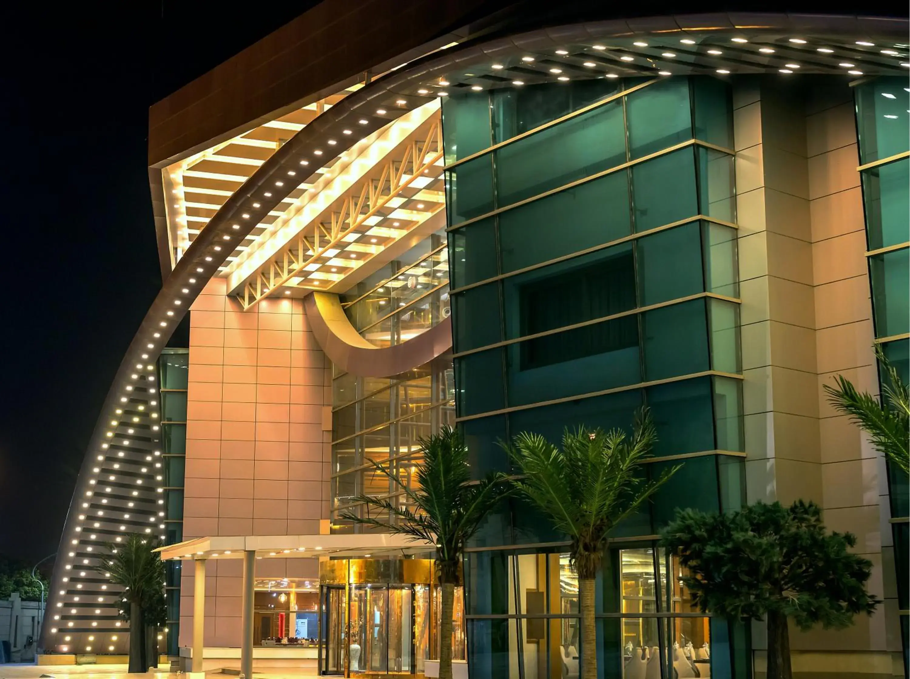 Property building in Royal Swiss Lahore Property building in Royal Swiss Lahore