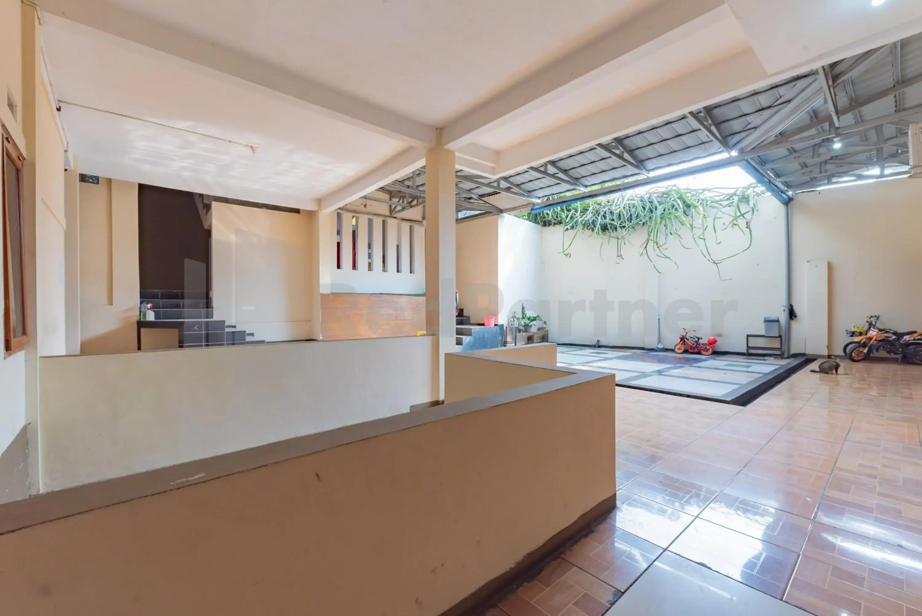 Property building in Wisma Alamanda RedPartner Property building in Wisma Alamanda RedPartner